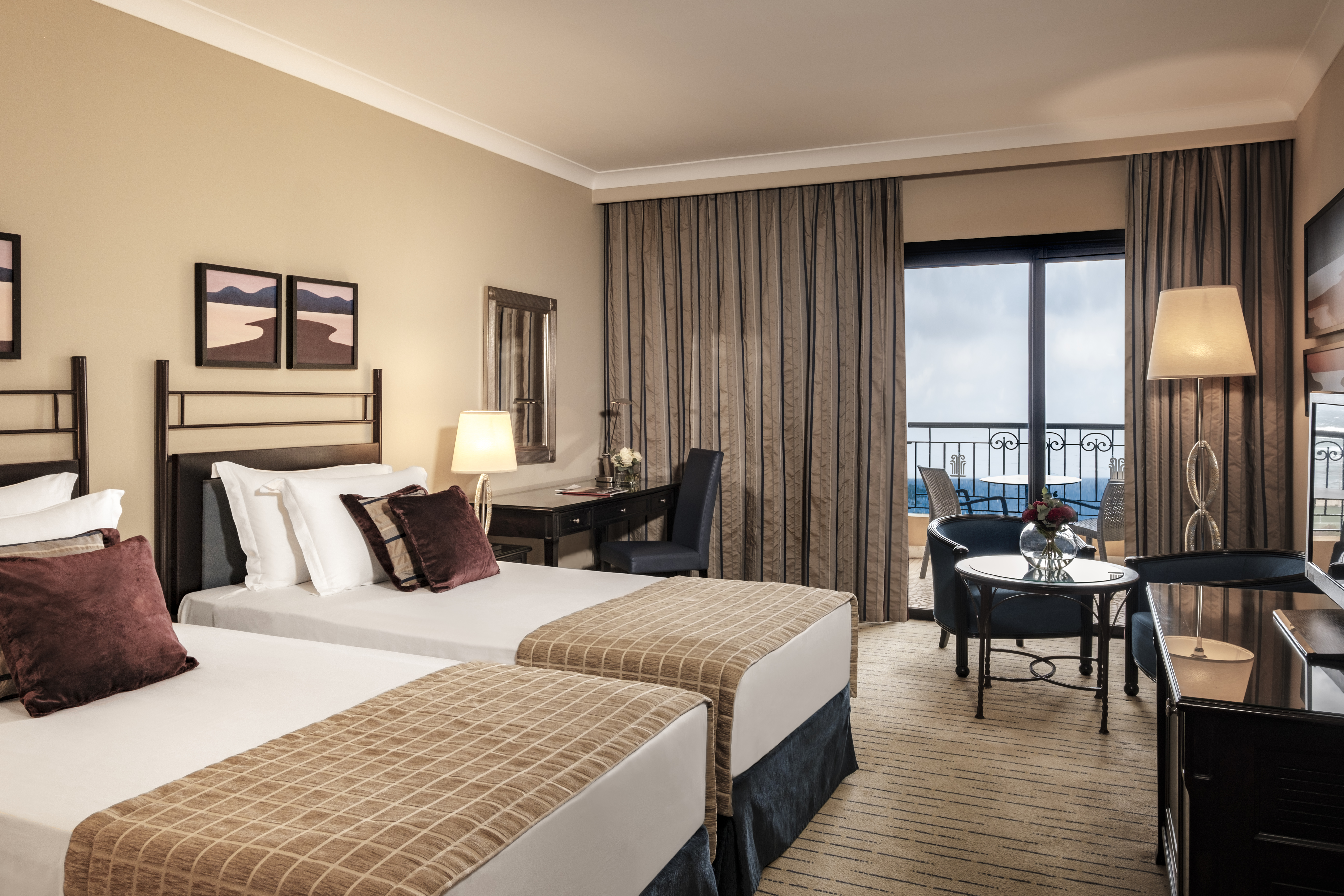 Double or Twin Executive Sea View