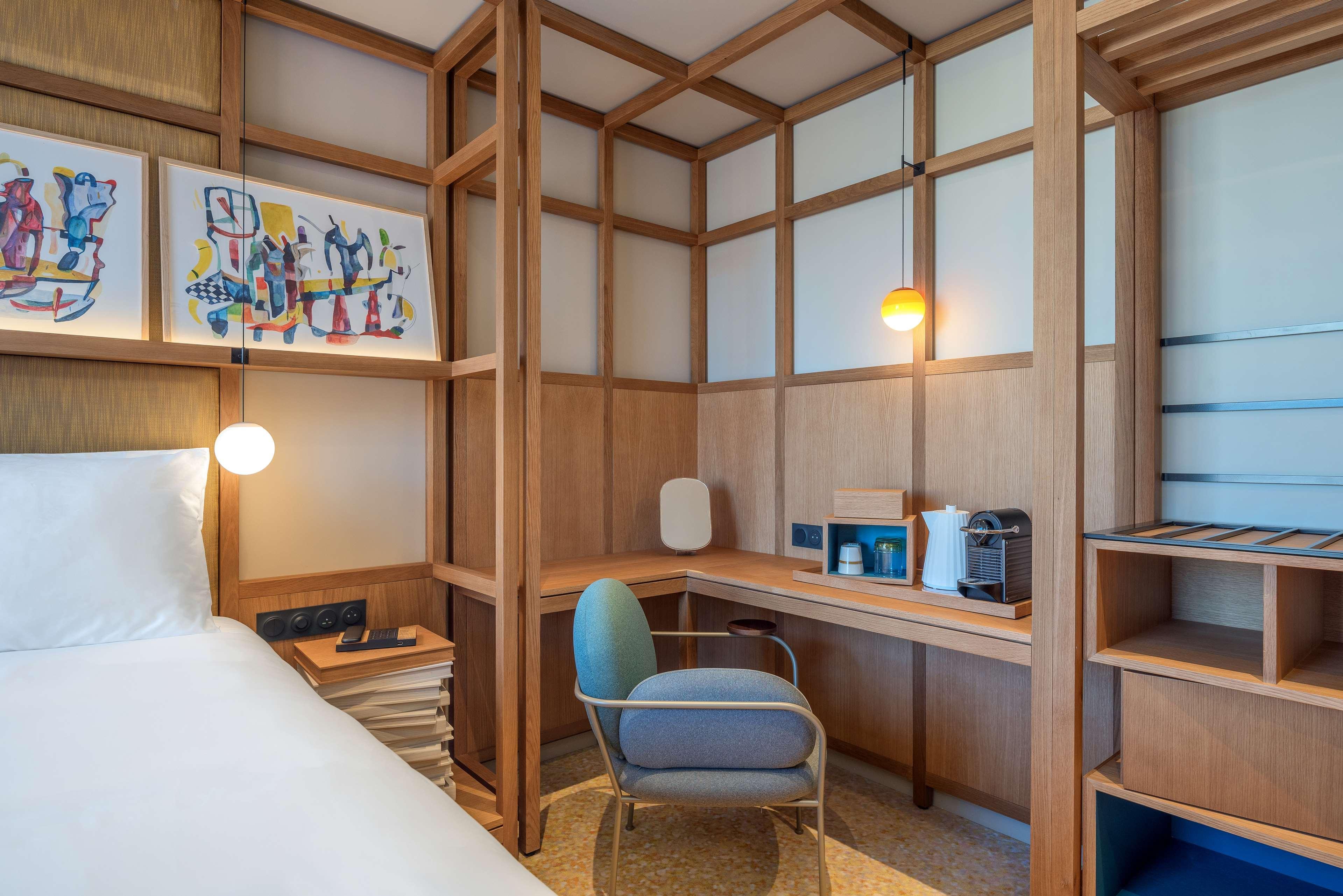 Family Room Connecting Room