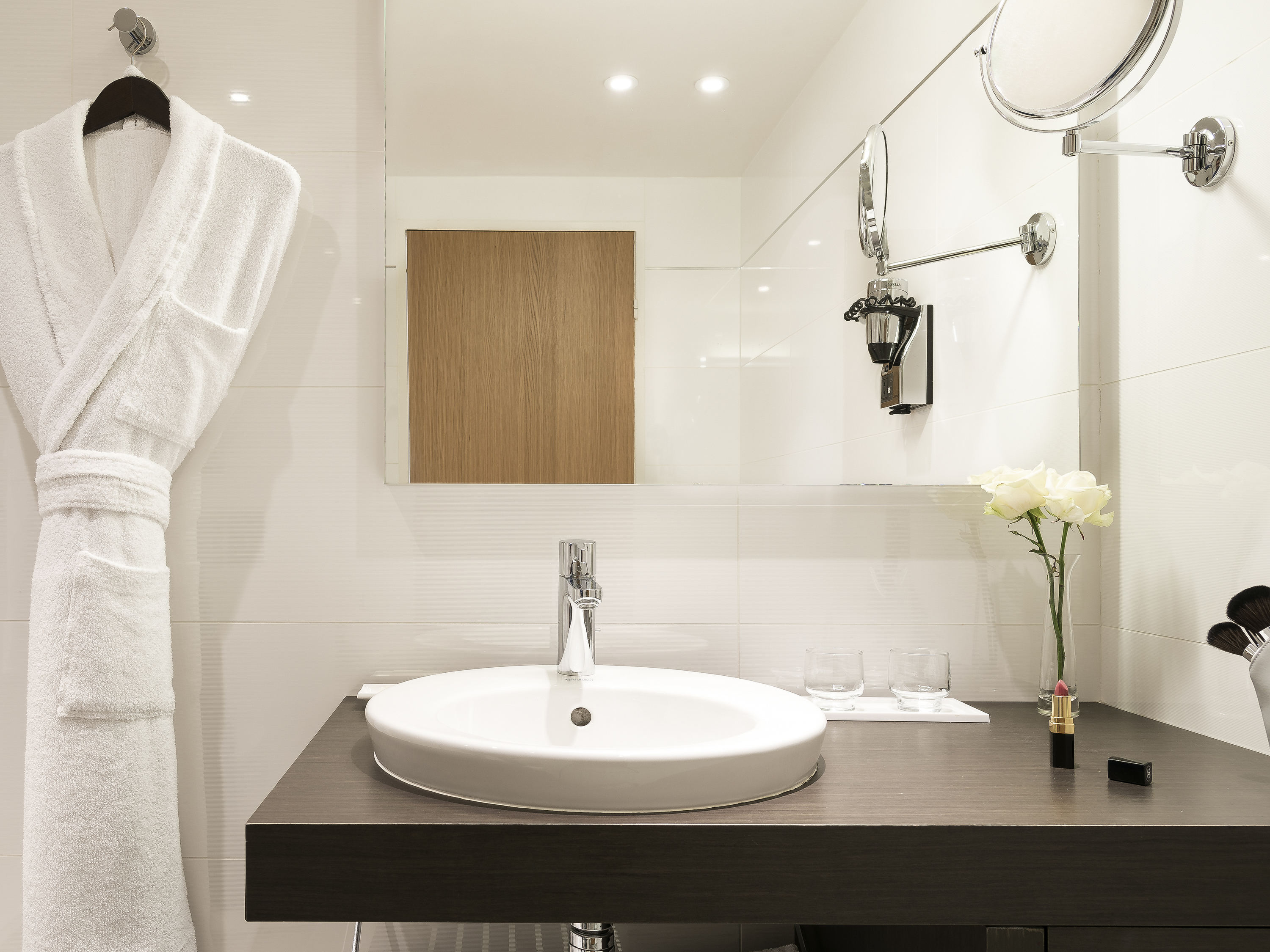 Junior Suite King Size Bed