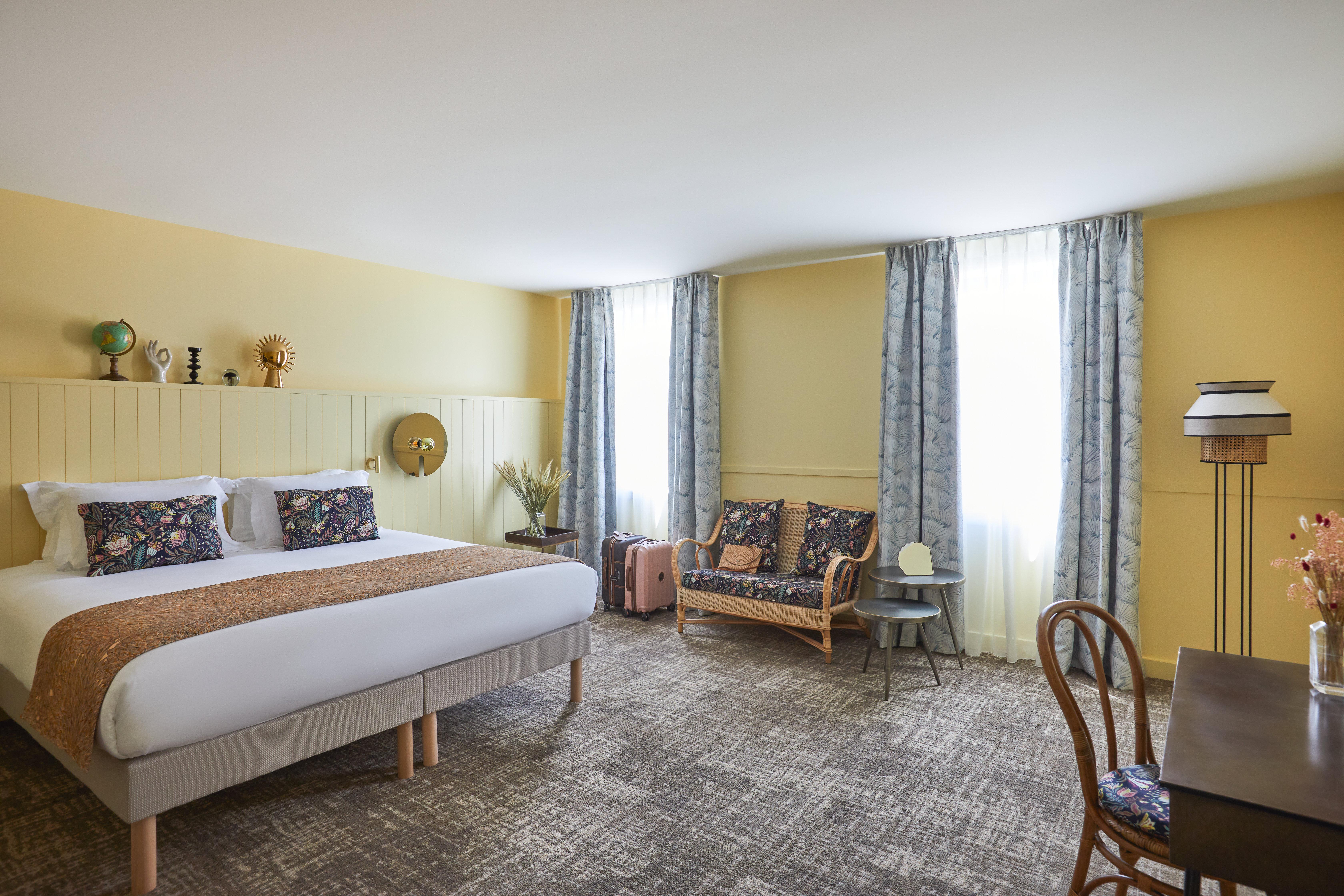 Double Premium King Bed