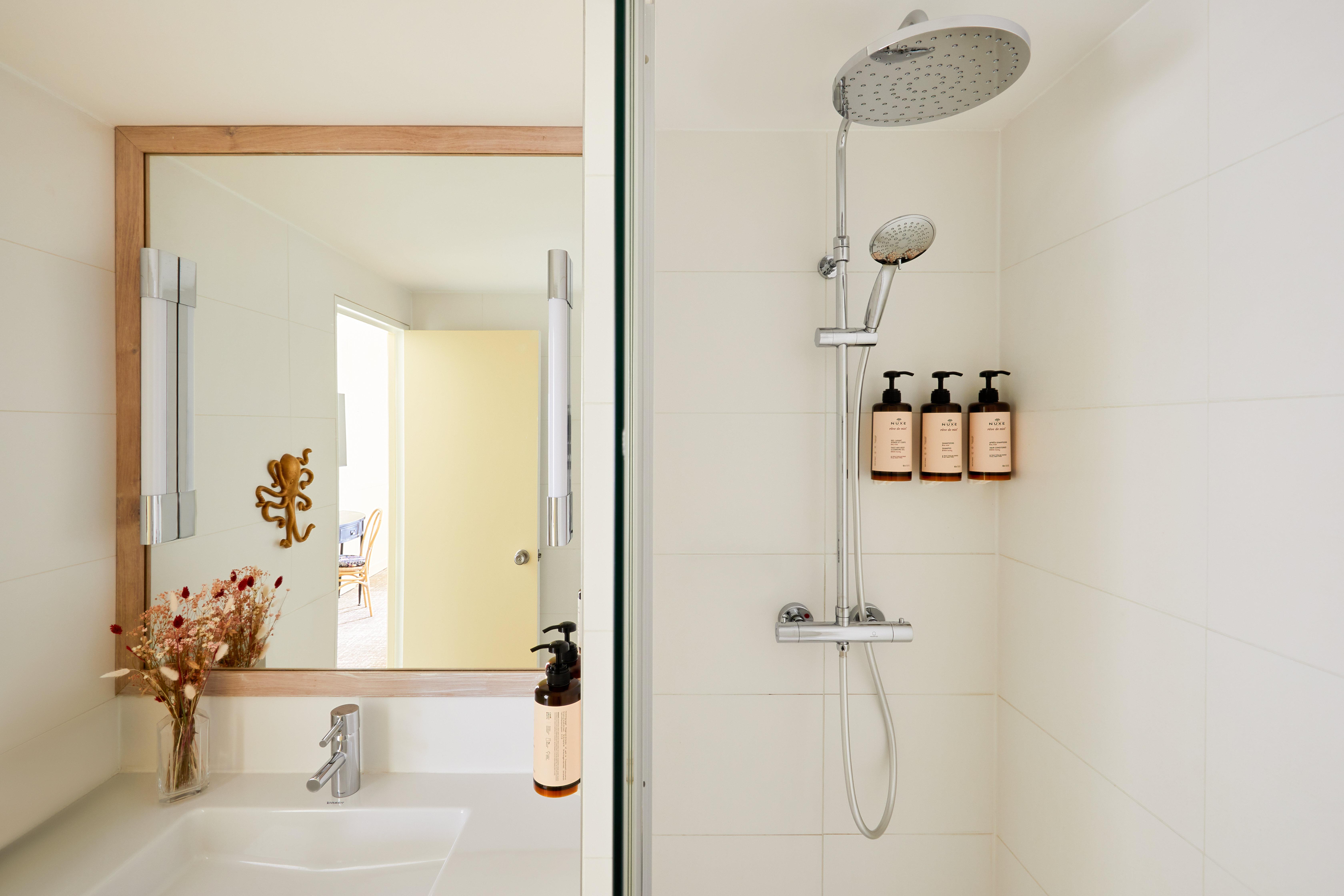 Double City View King Bed