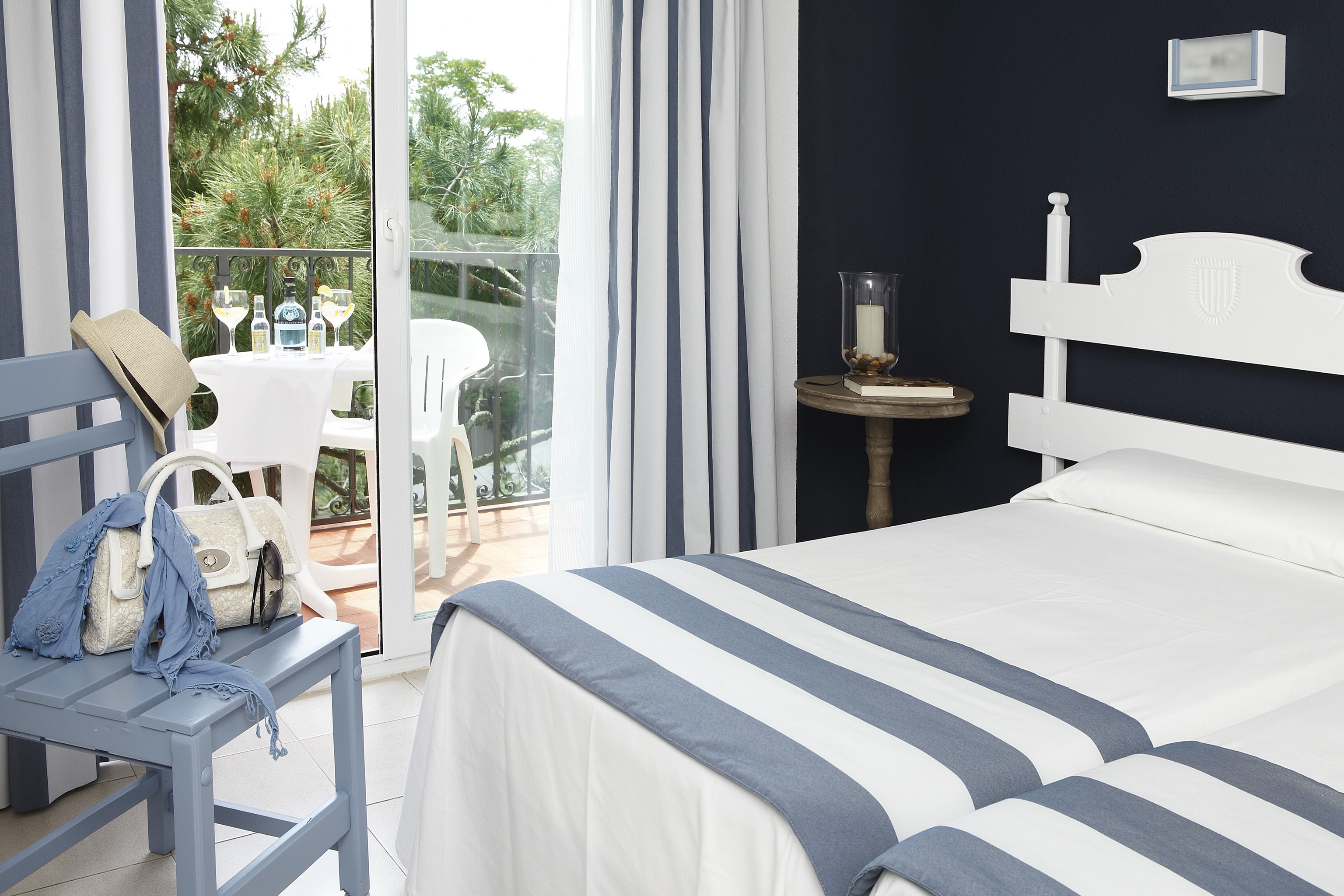 Double or Twin Standard