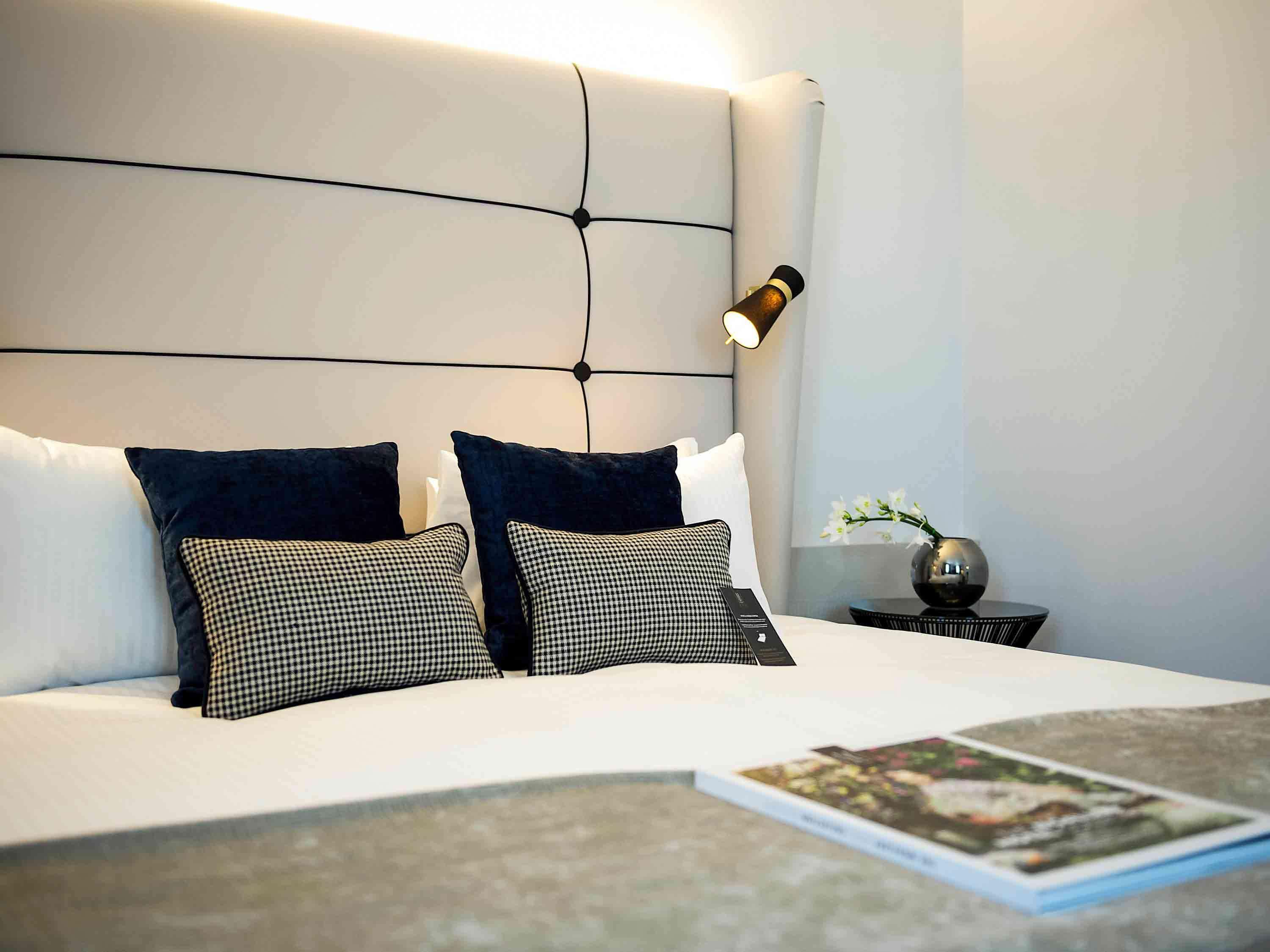 Double Superior Queen Bed