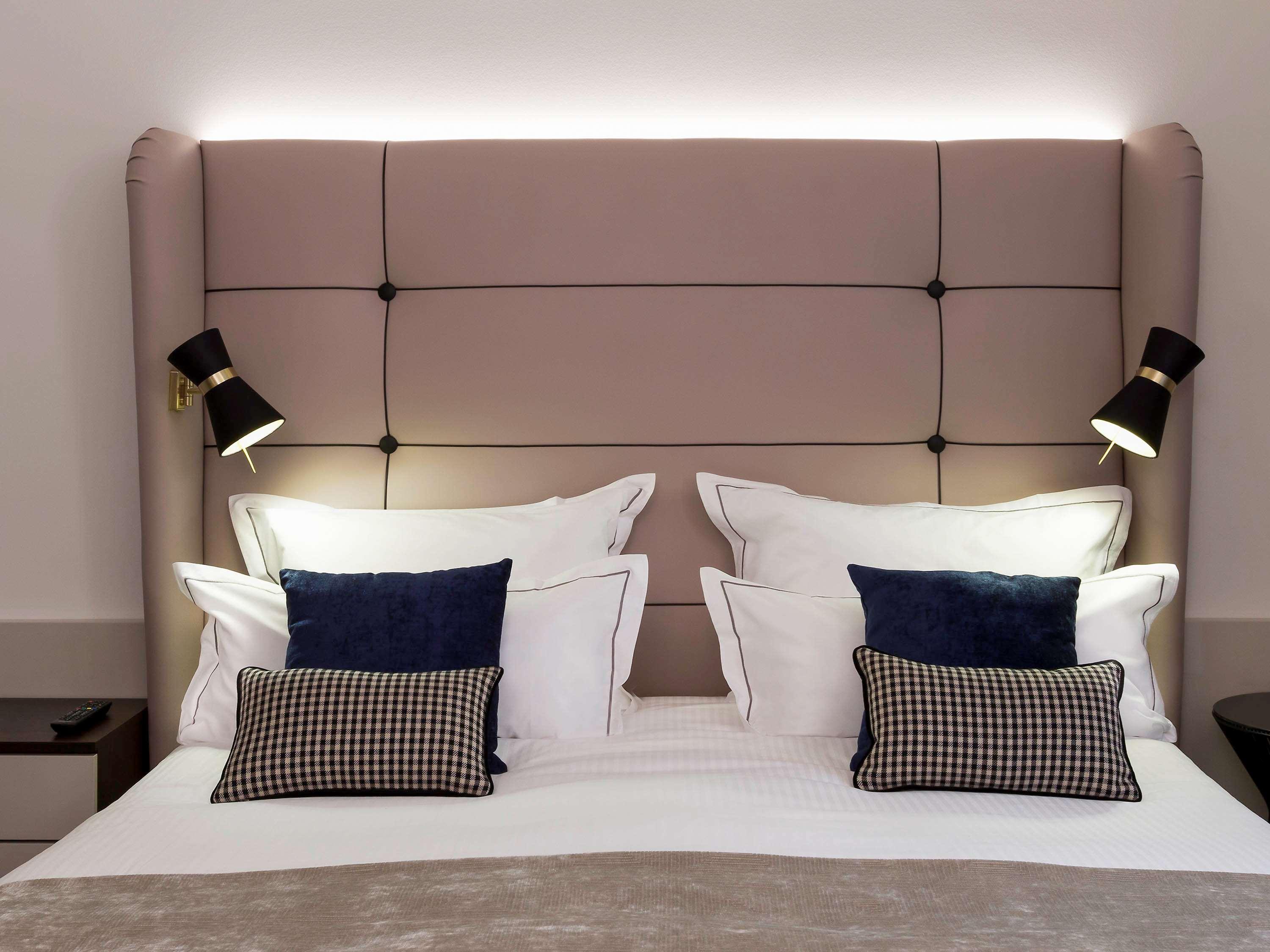 Double Superior Queen Bed