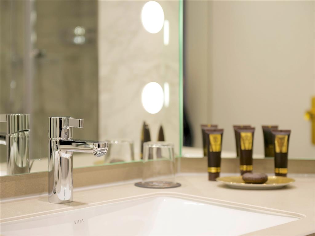 Double Superior Queen Bed