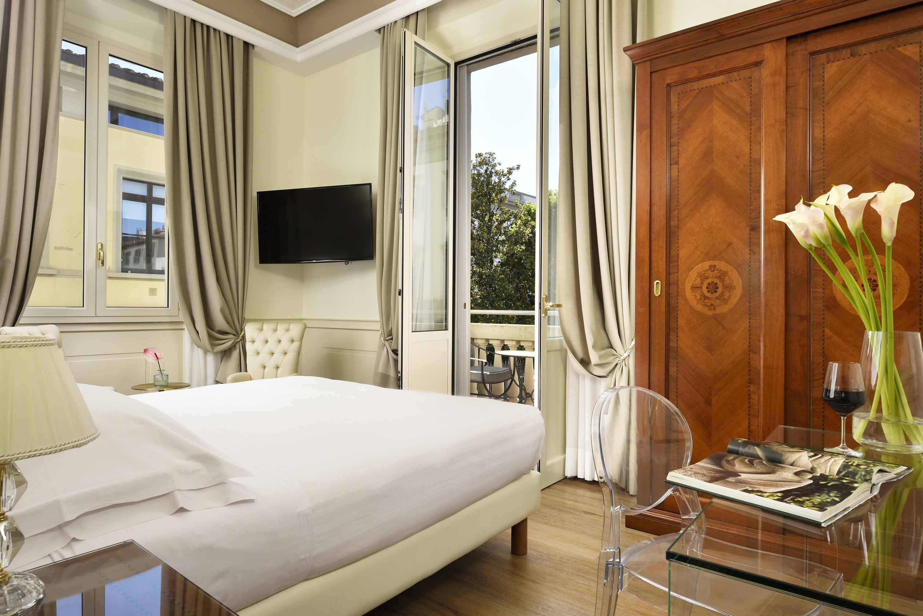 Double Superior with Balcony