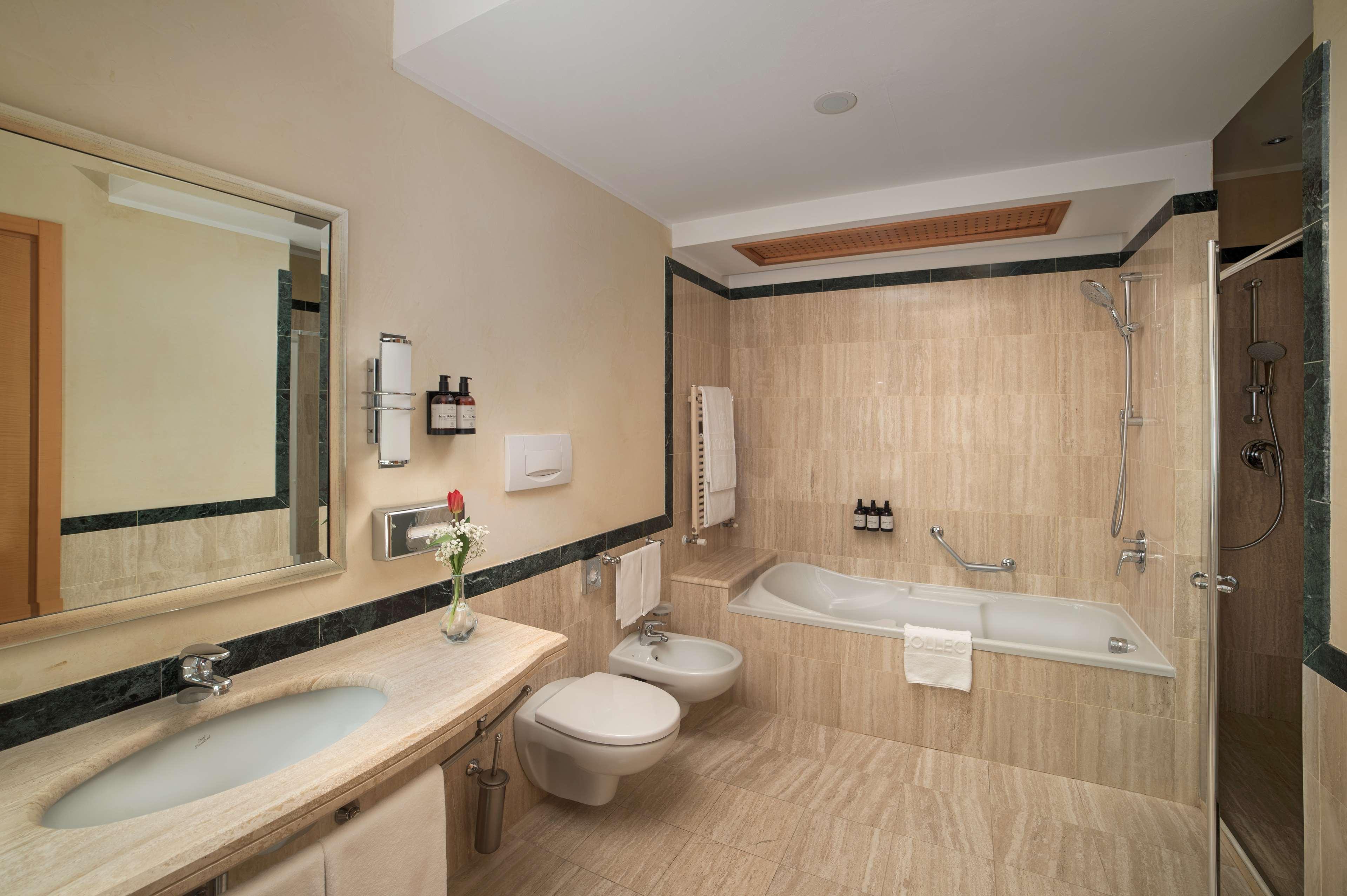 Family Room Capacity 6