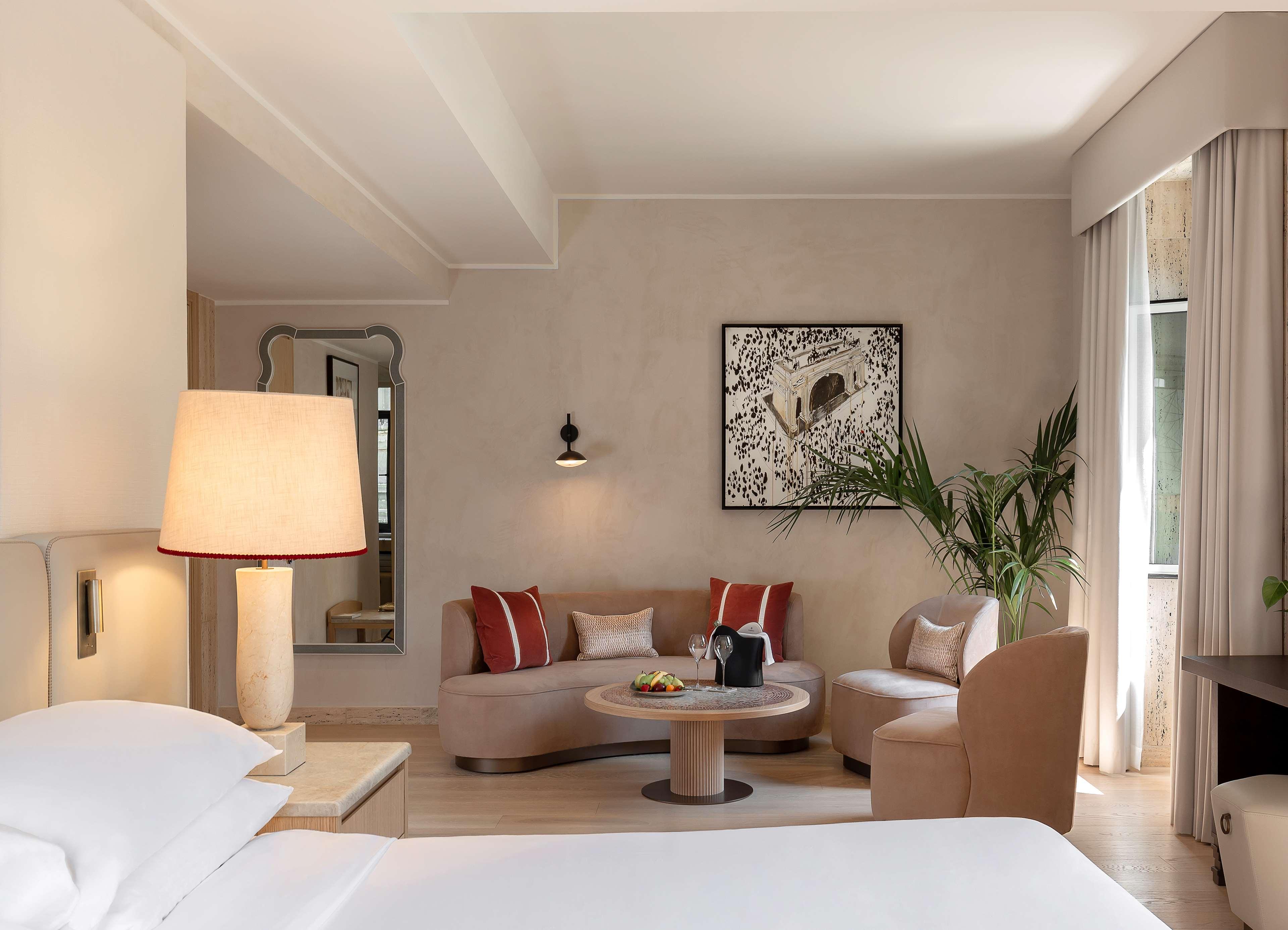 Junior Suite King Size Bed