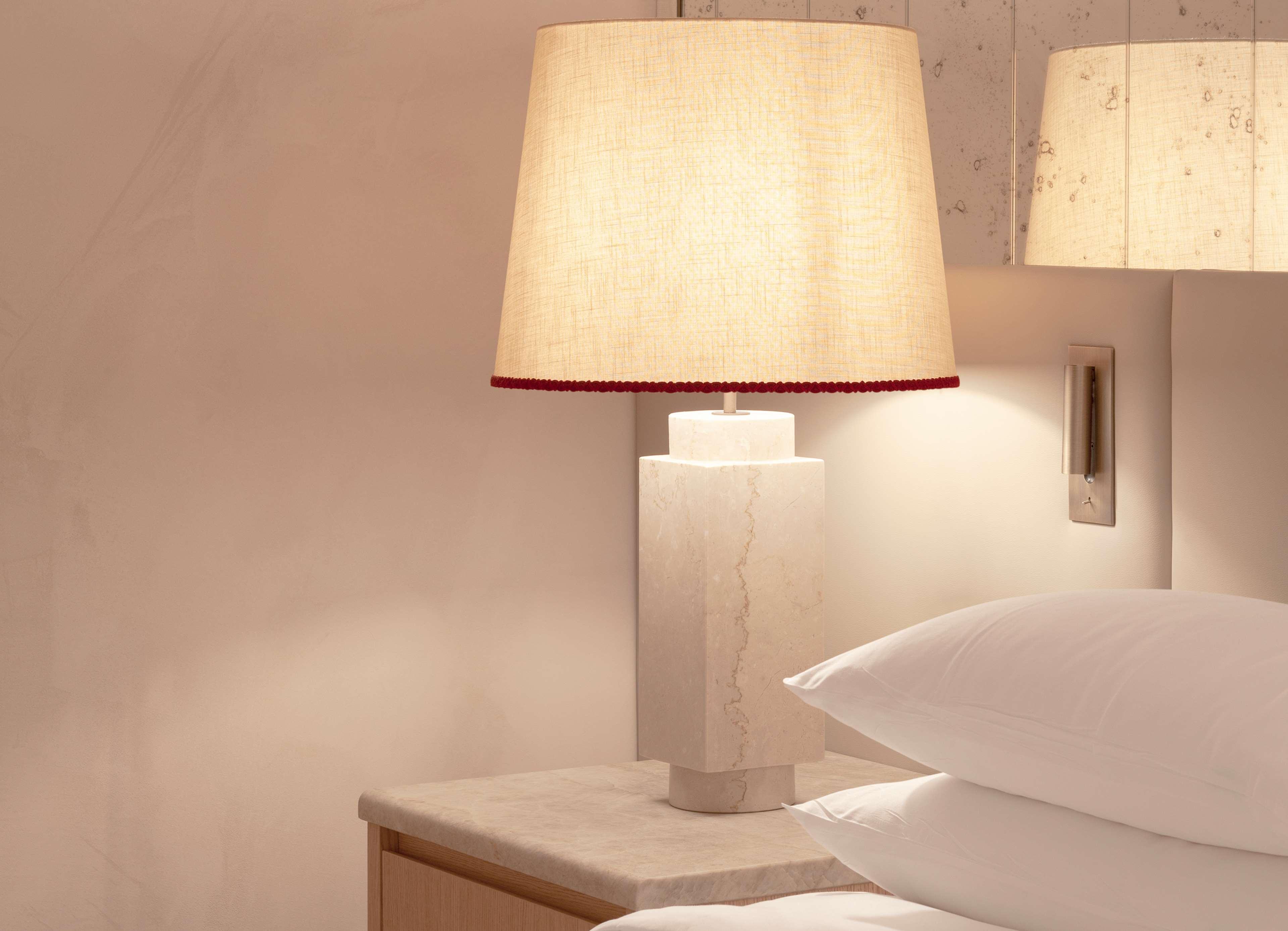 Double King Bed Non Smoking