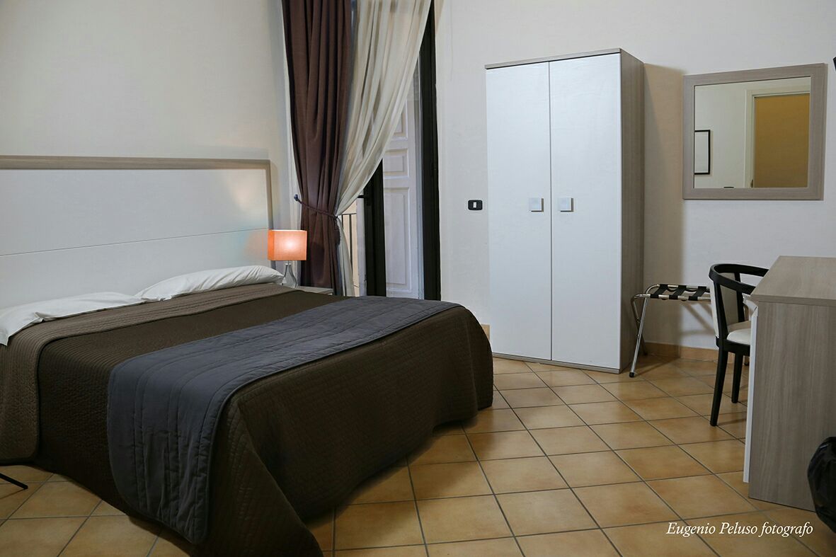 Double Single Superior