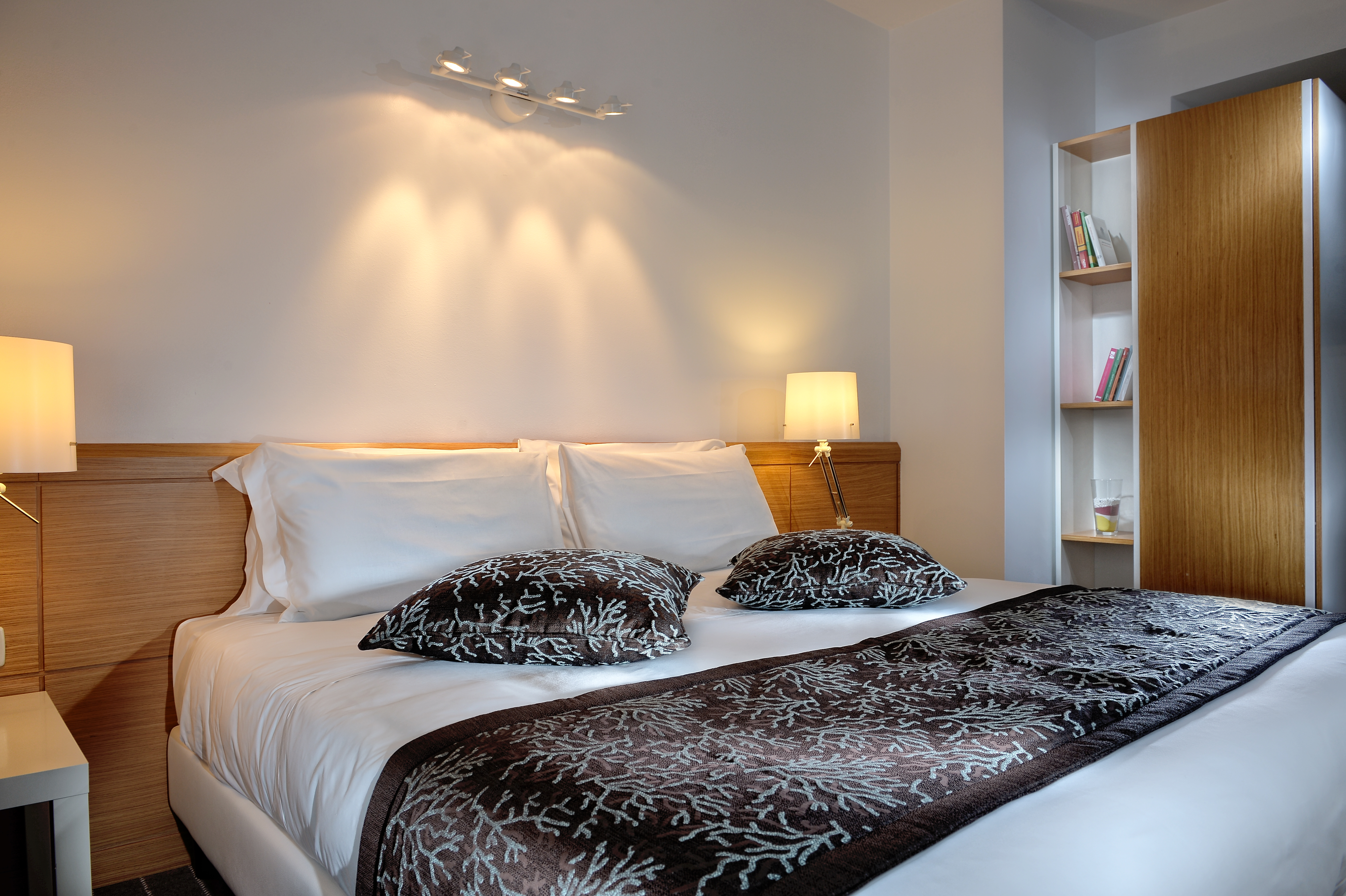 Apartment Capacity 4