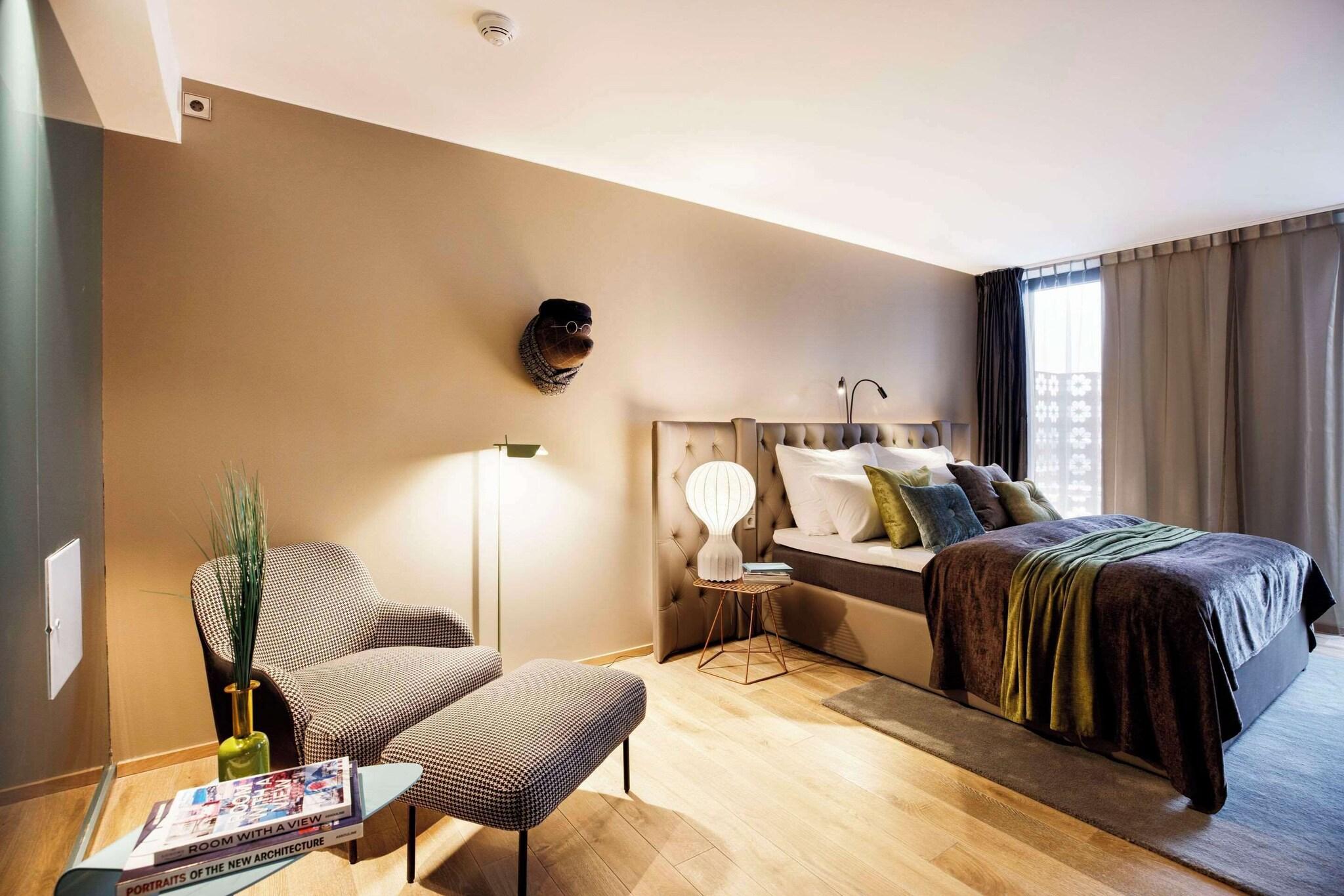 Suite Queen Size Bed