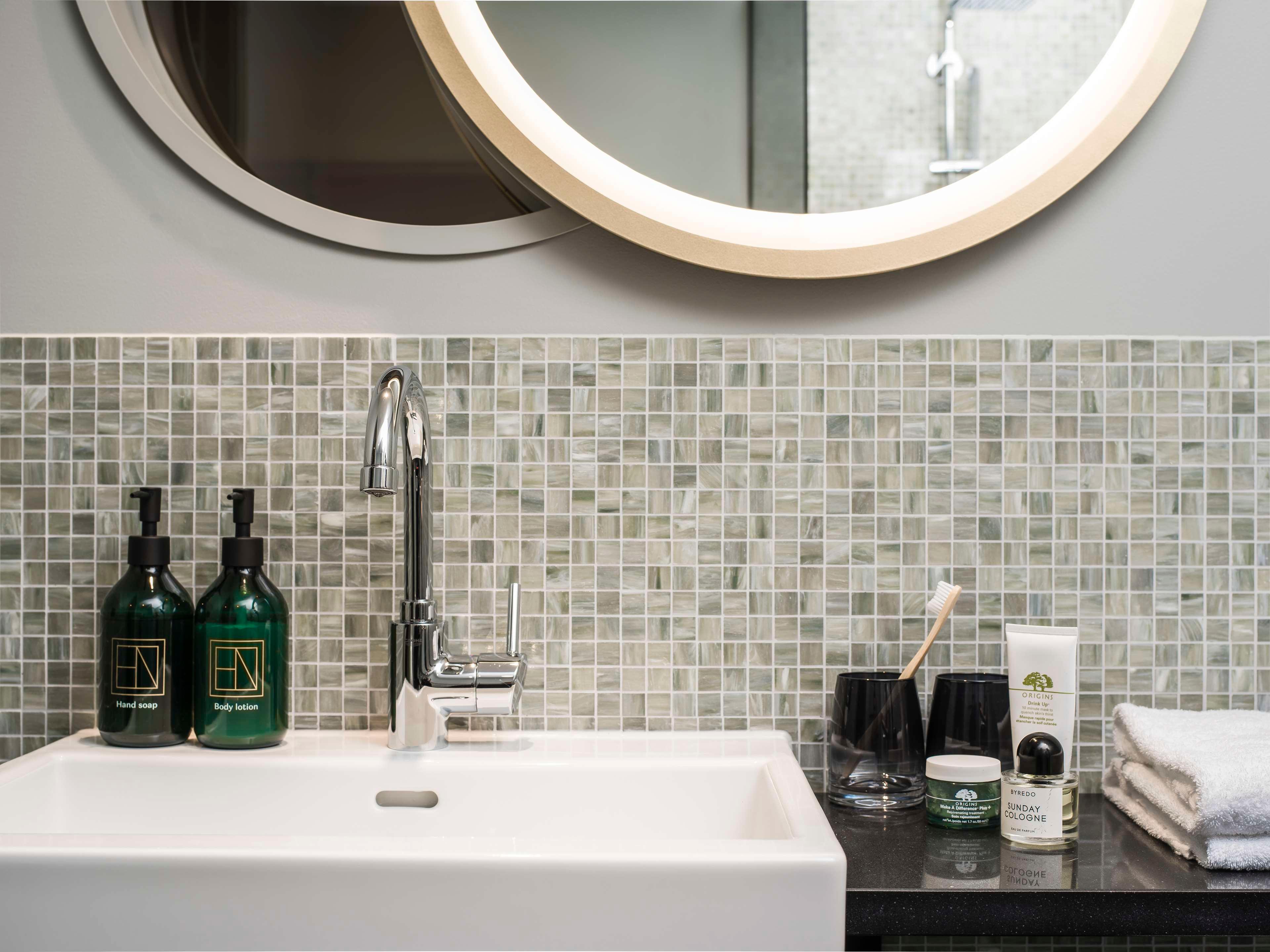 Double Single Deluxe