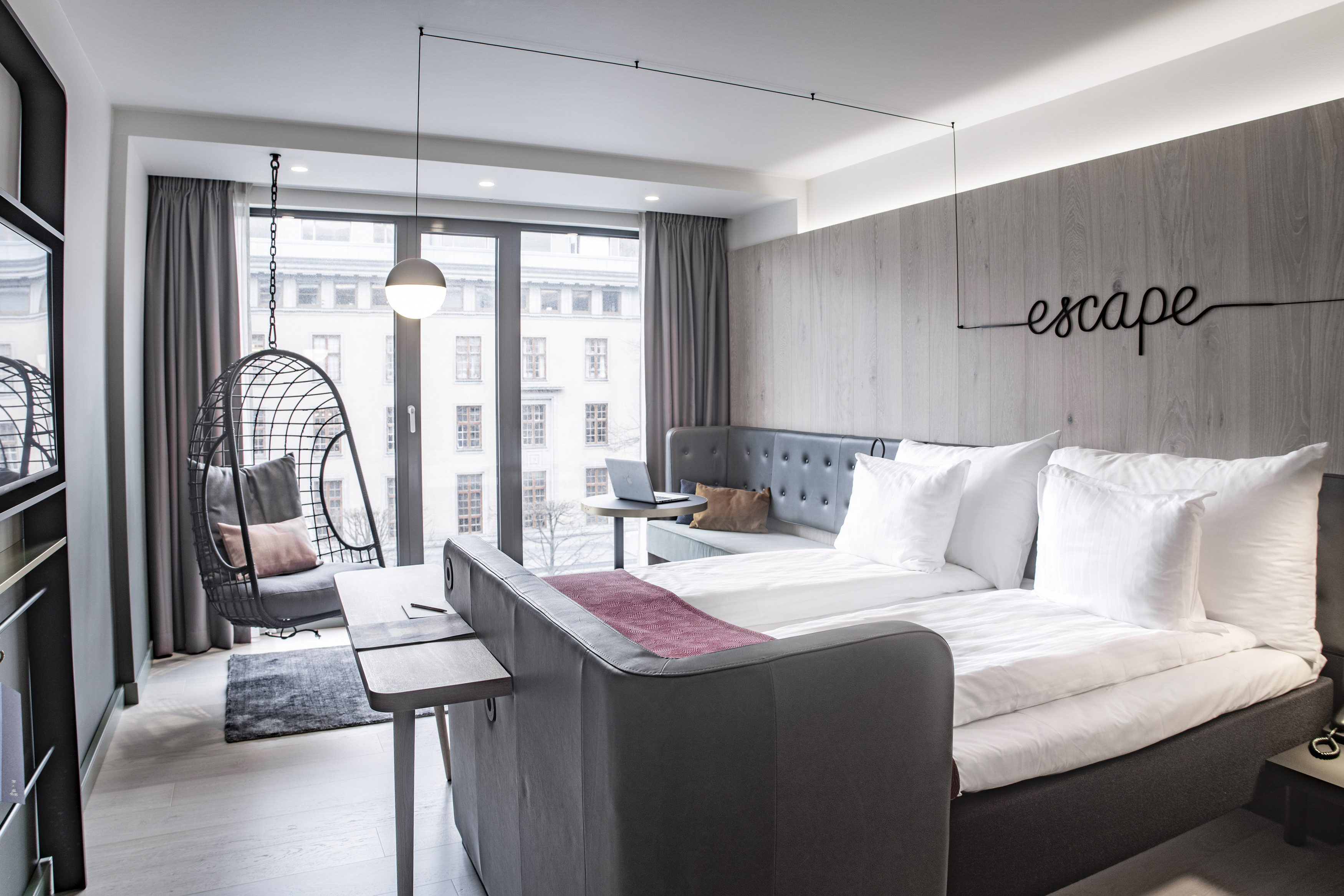 Double Superior with Views