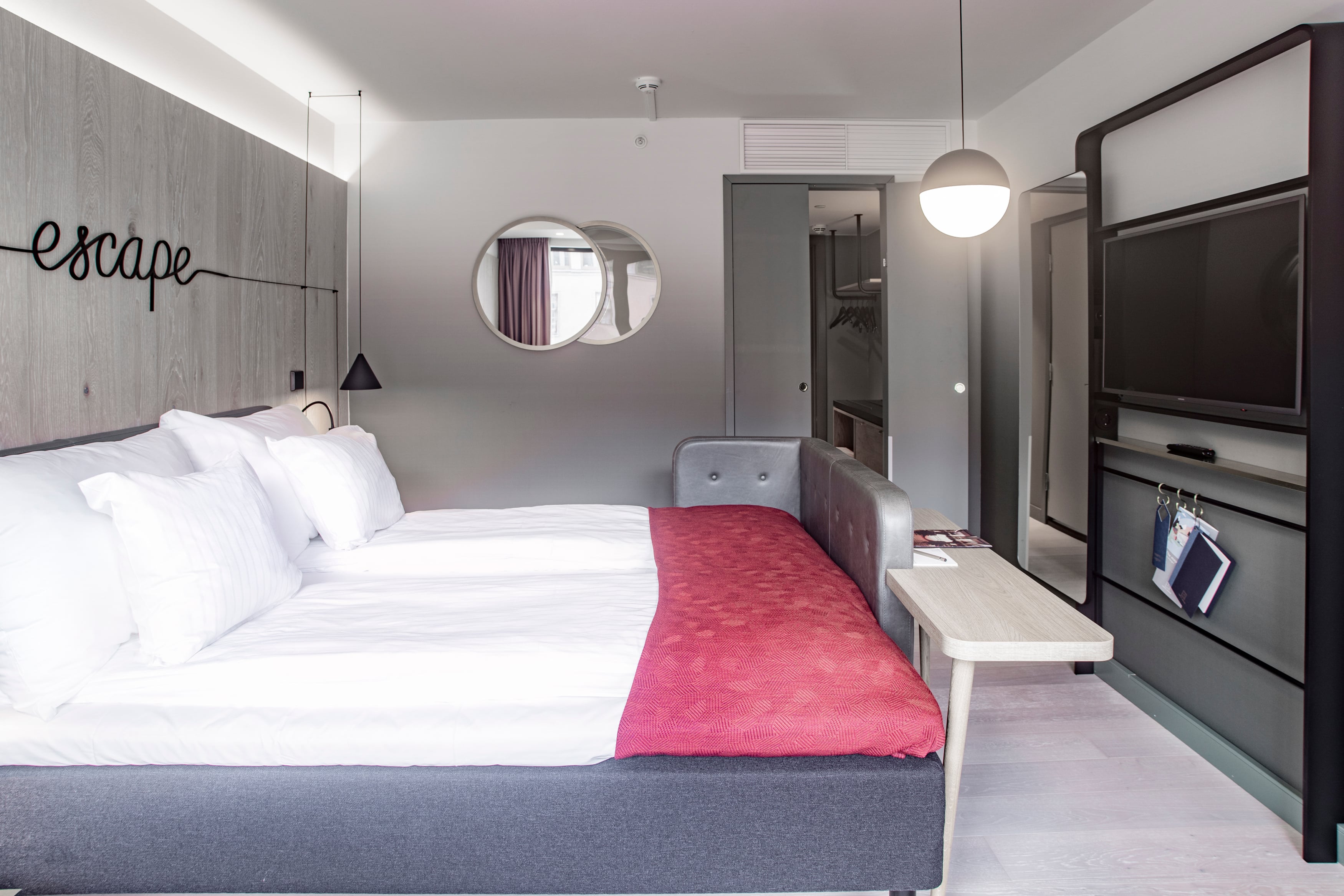 Double Single Deluxe with Balcony