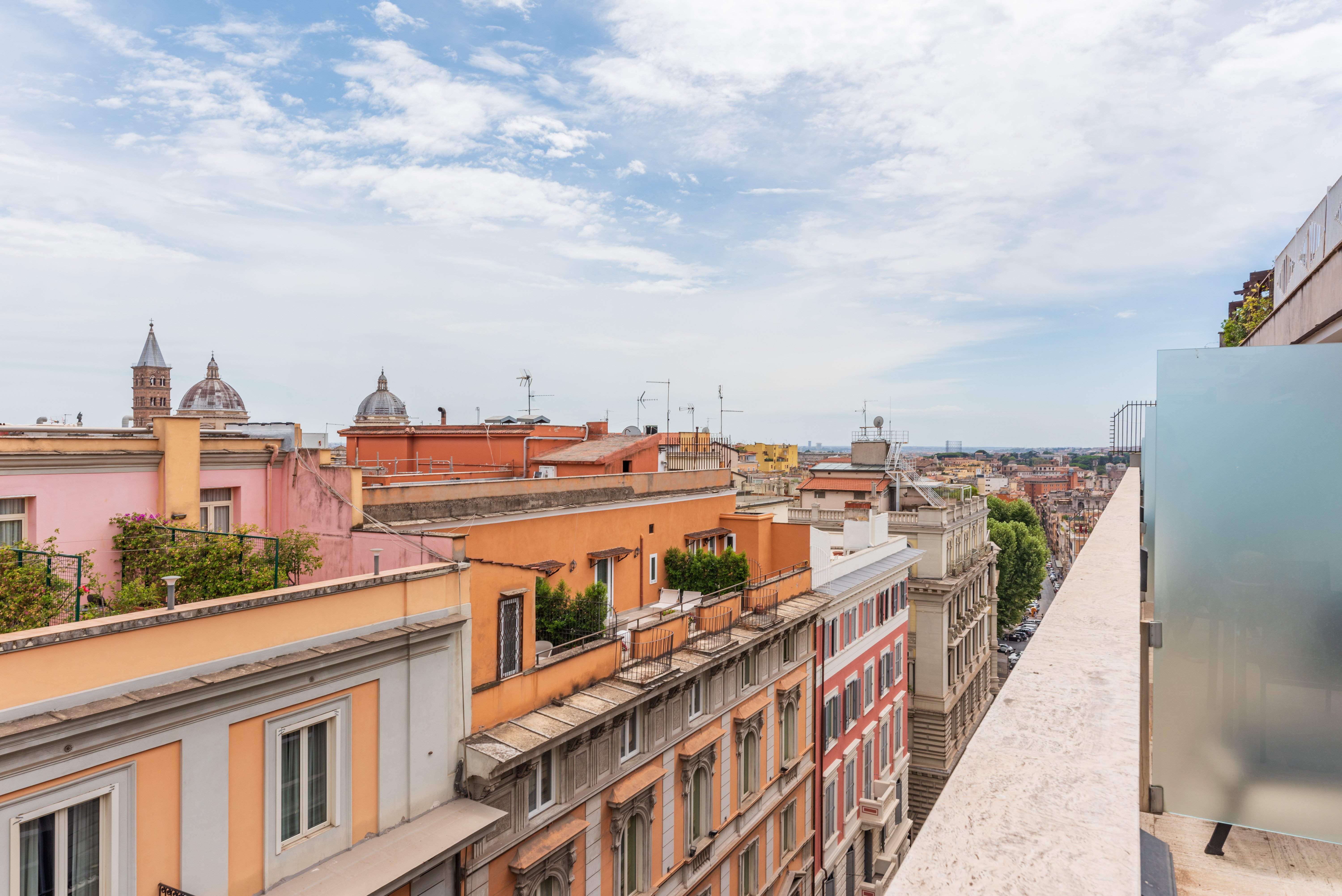 Double Superior King Bed