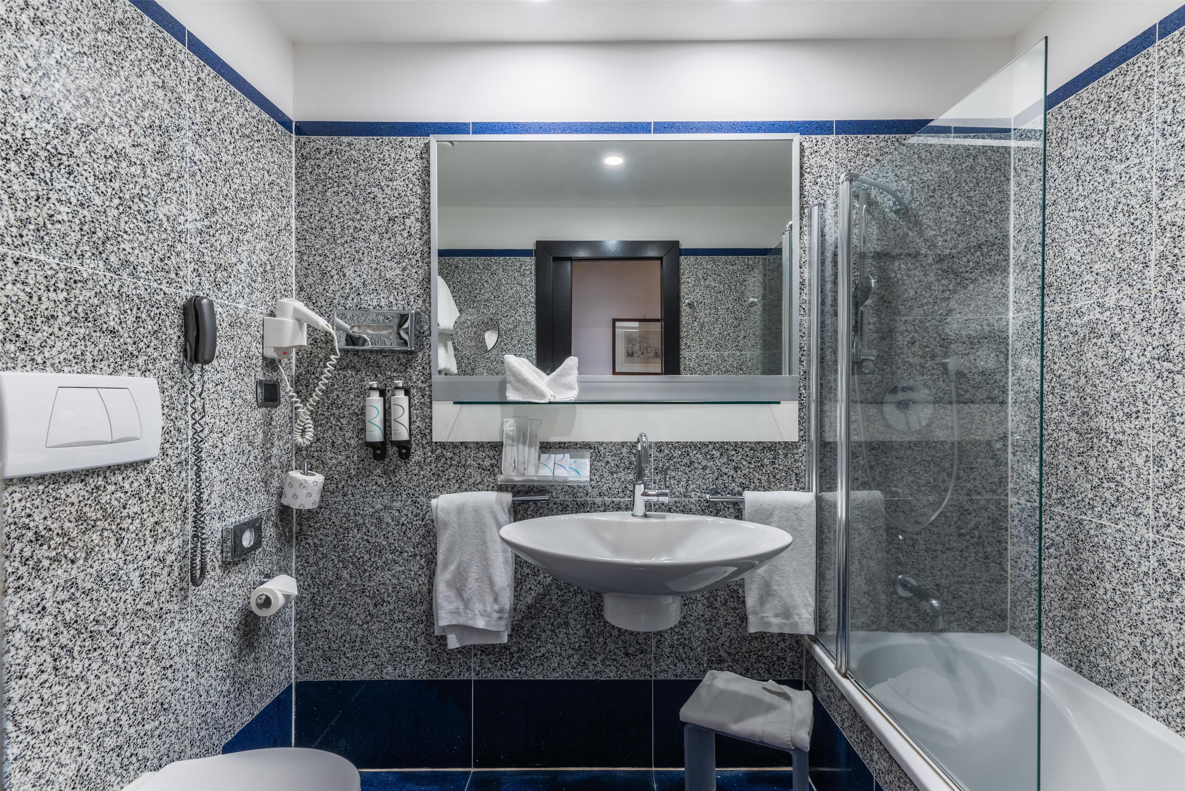 Family Room Three Beds