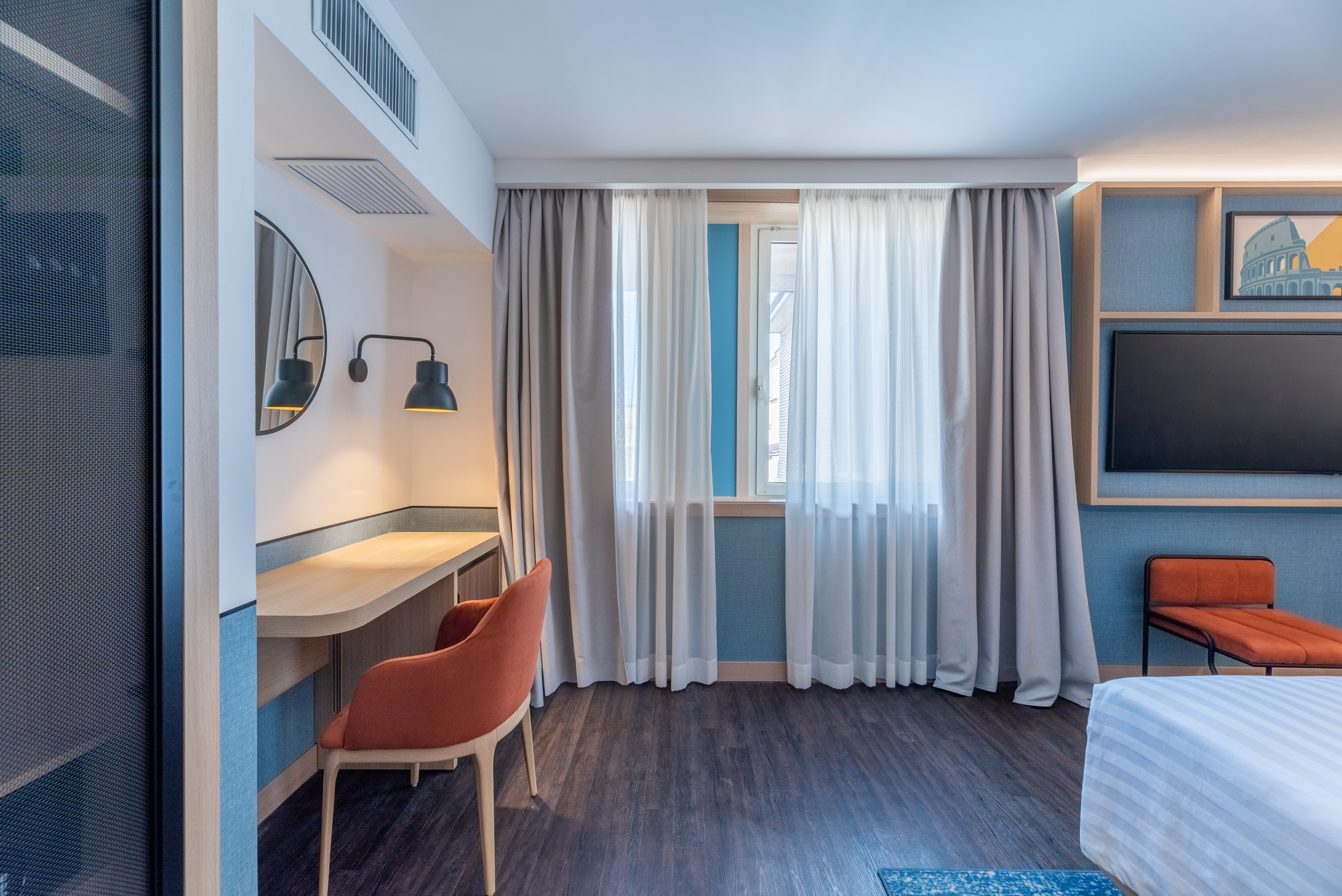 Double Accessible King Size Bed