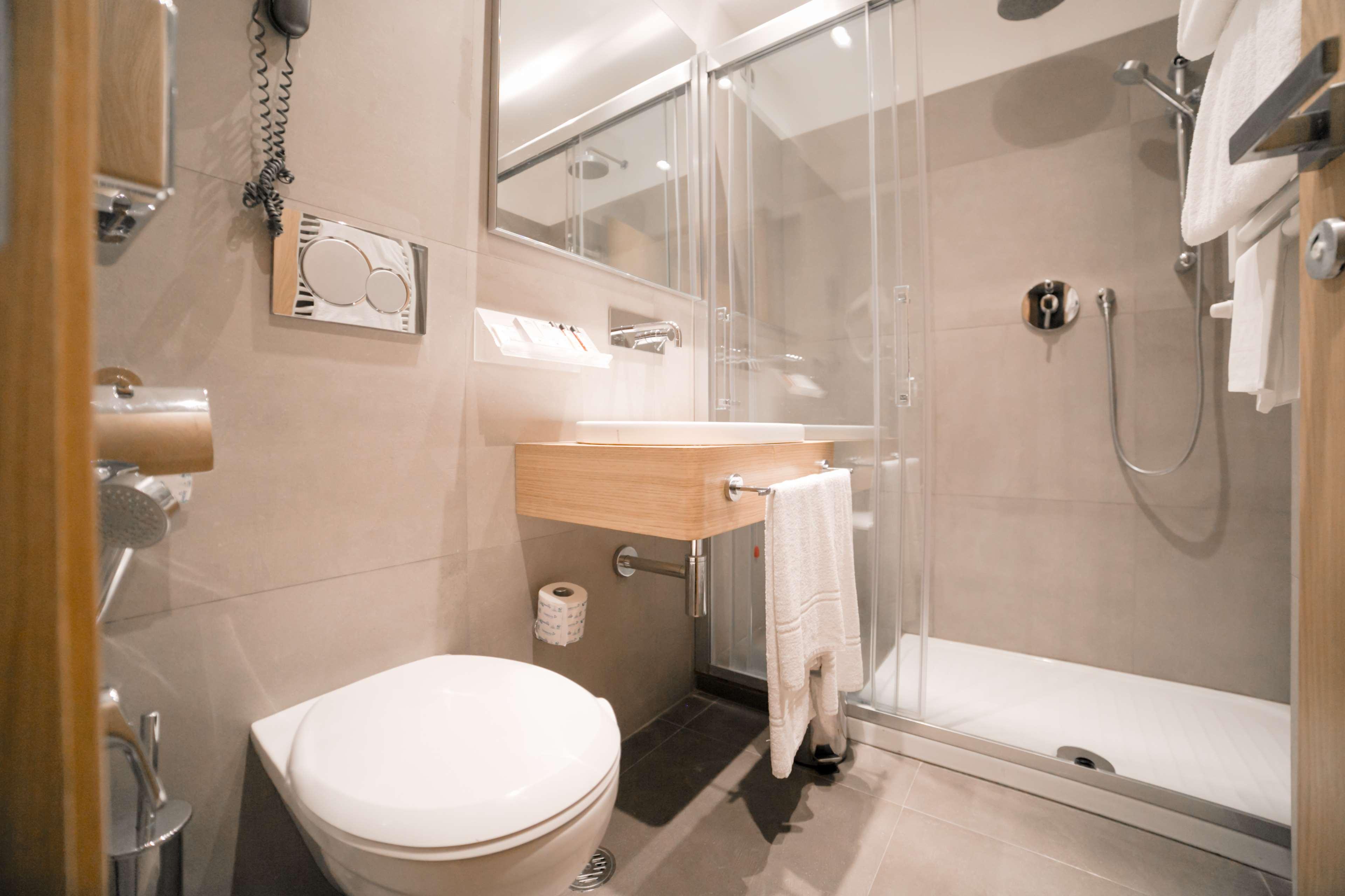 Triple Superior King Bed