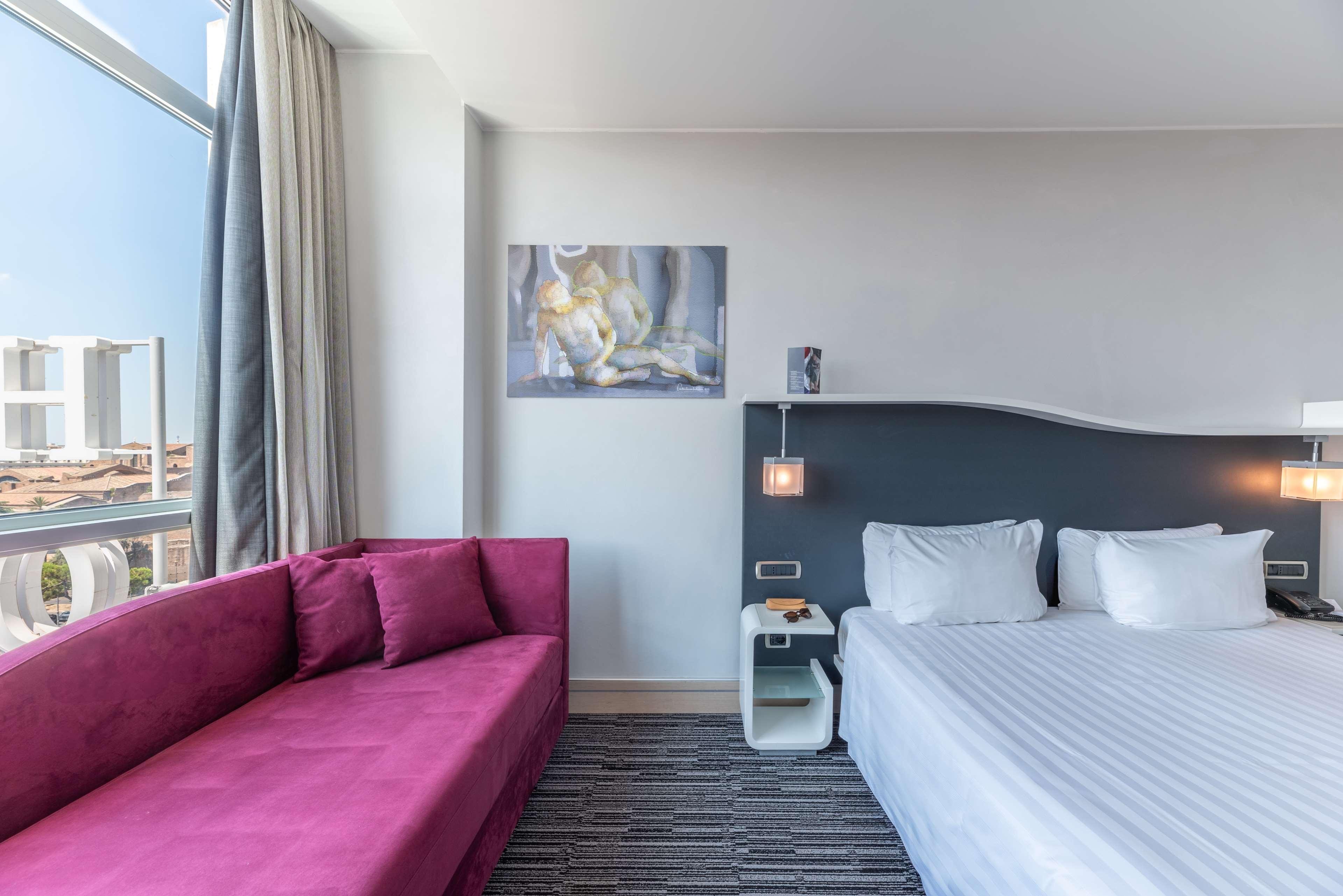 Triple Deluxe King Bed