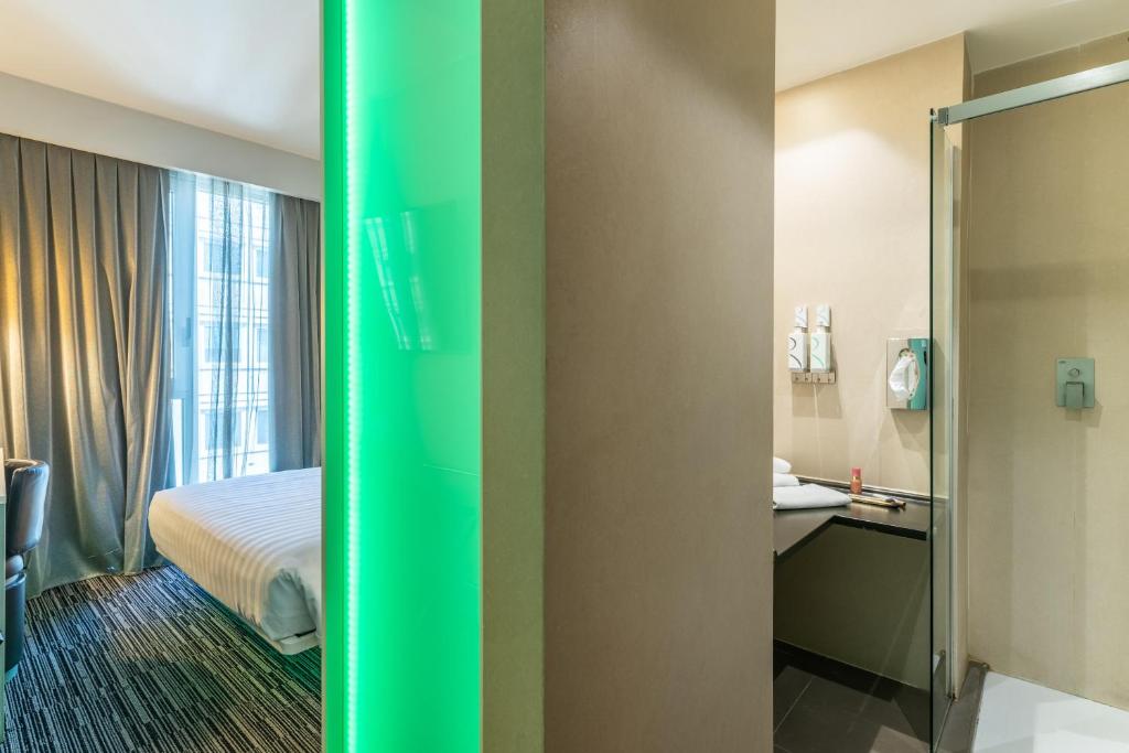 Double Single Economy