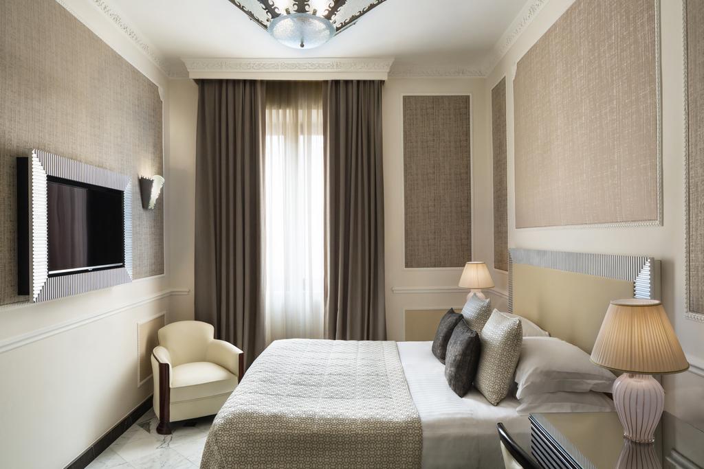 Double or Twin Deluxe