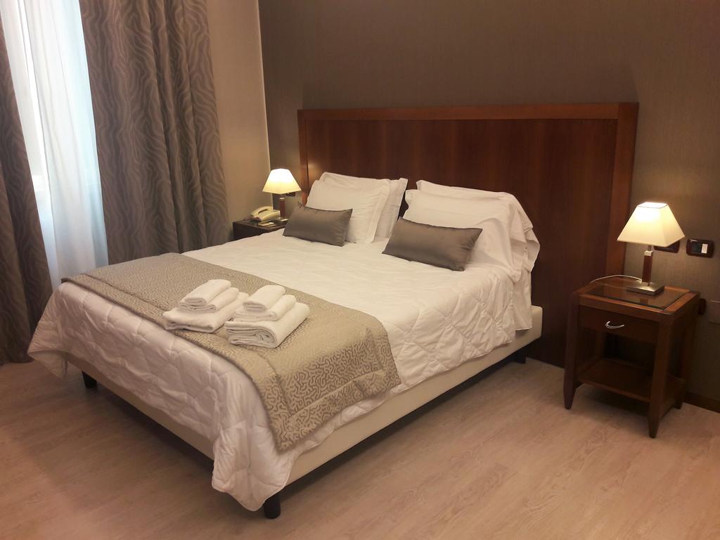 Double Single Classic