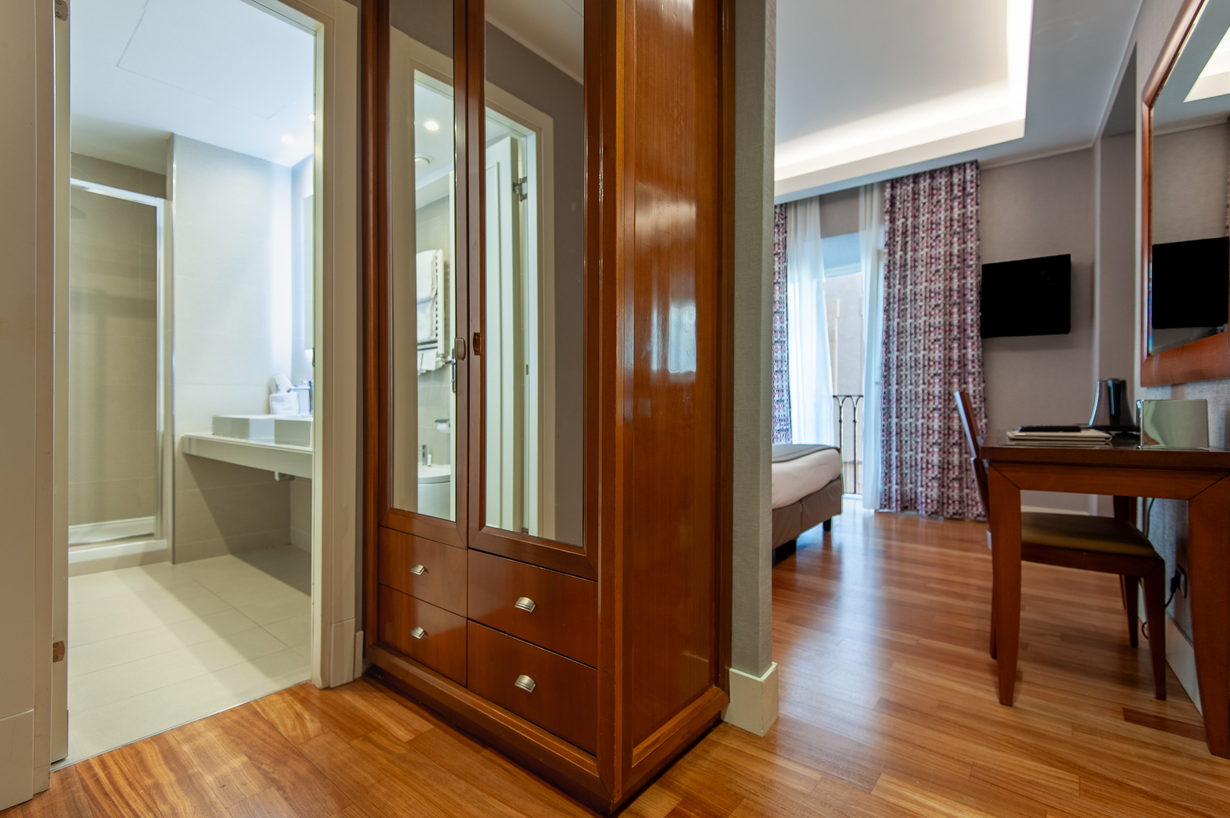 Double or Twin Superior