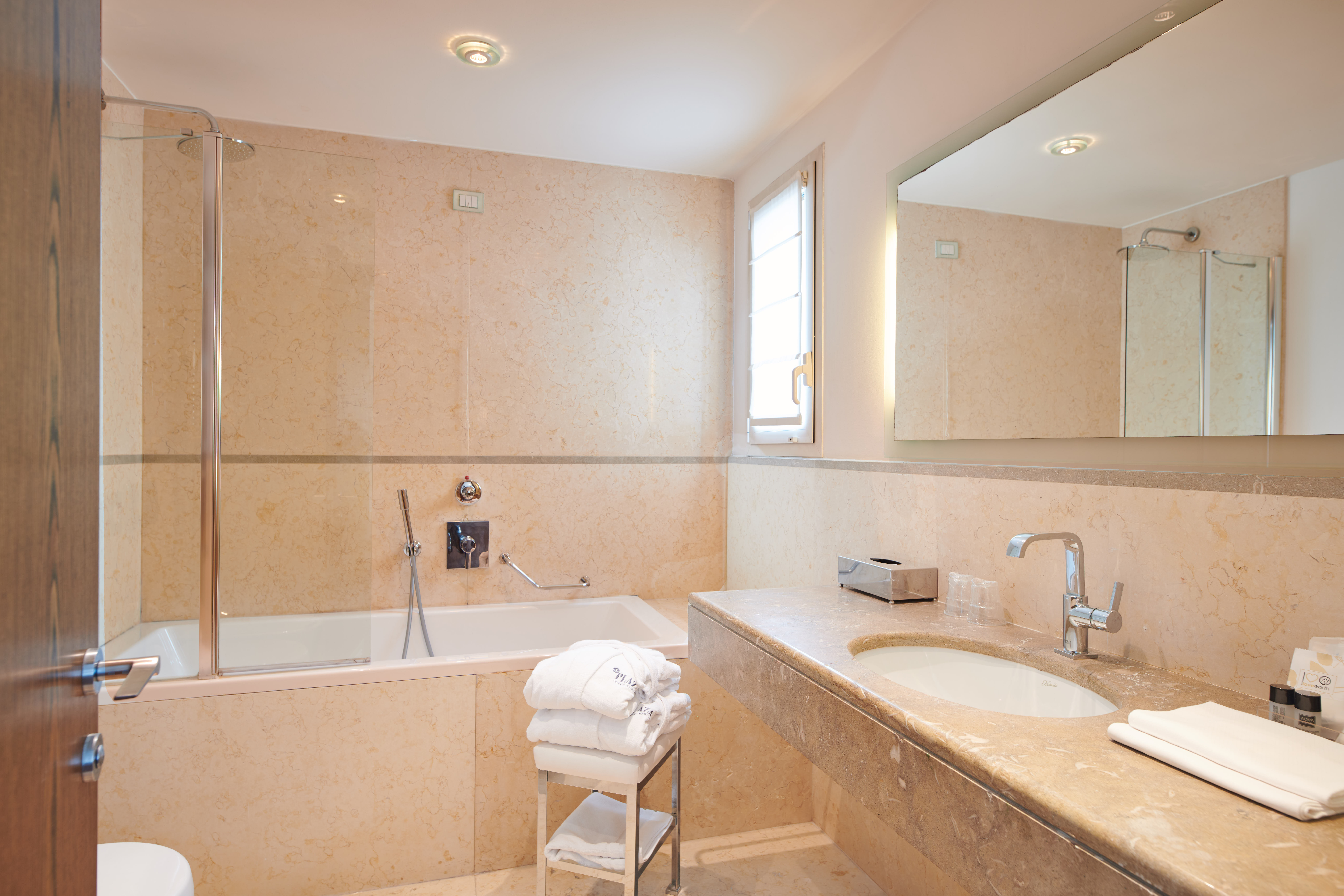 Double Single Deluxe