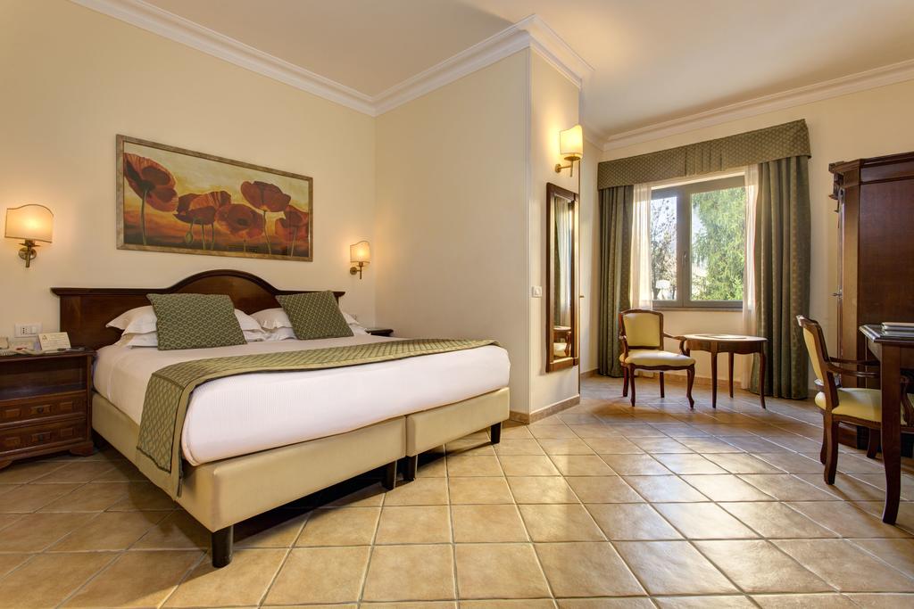 Double or Twin Superior