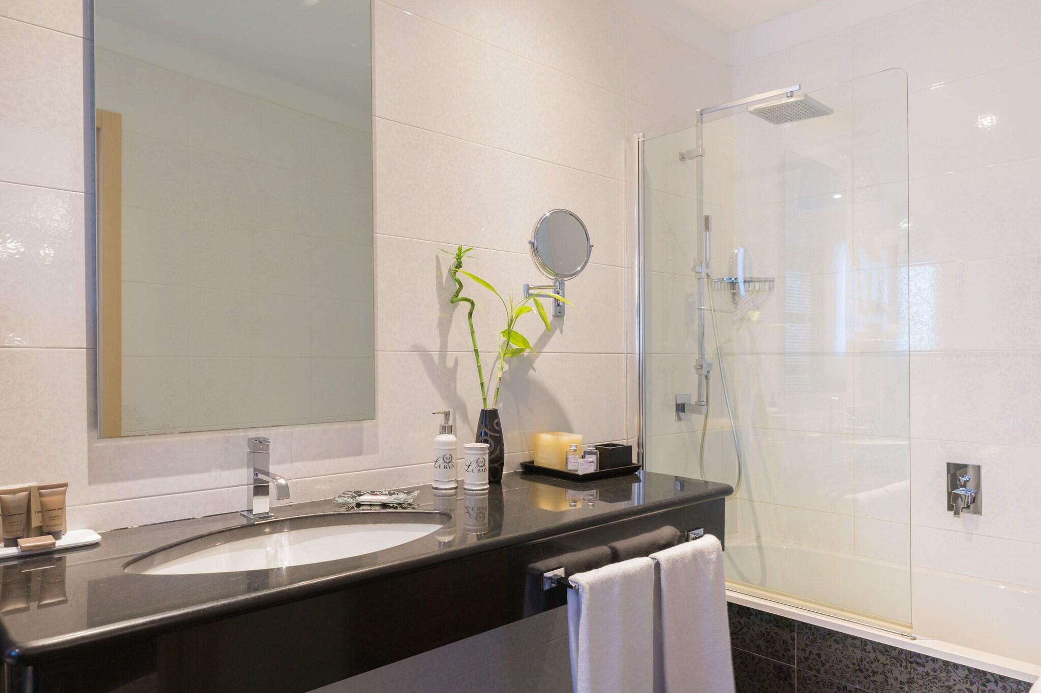 Junior Suite with Double Bed