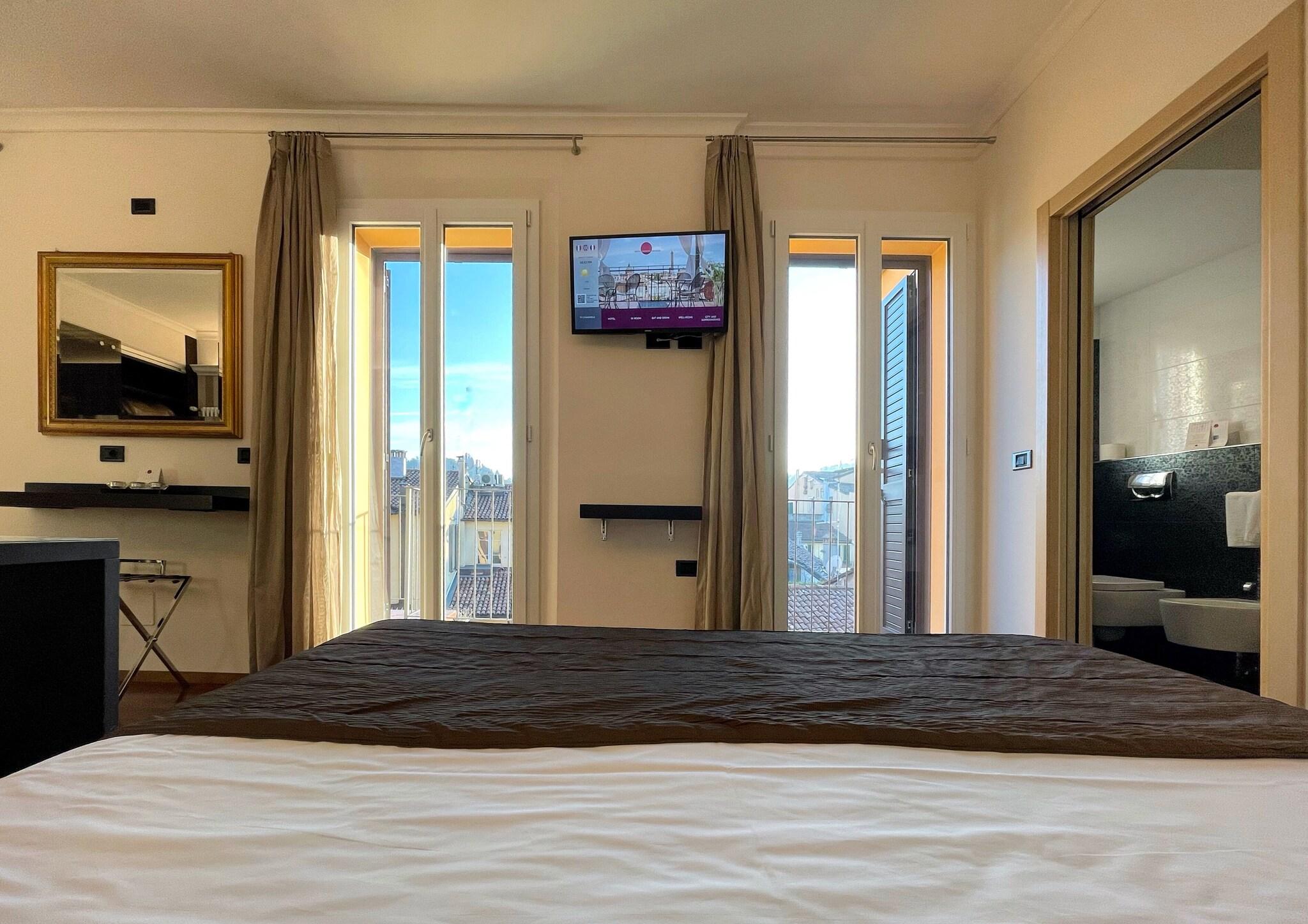 Junior Suite with Double Bed