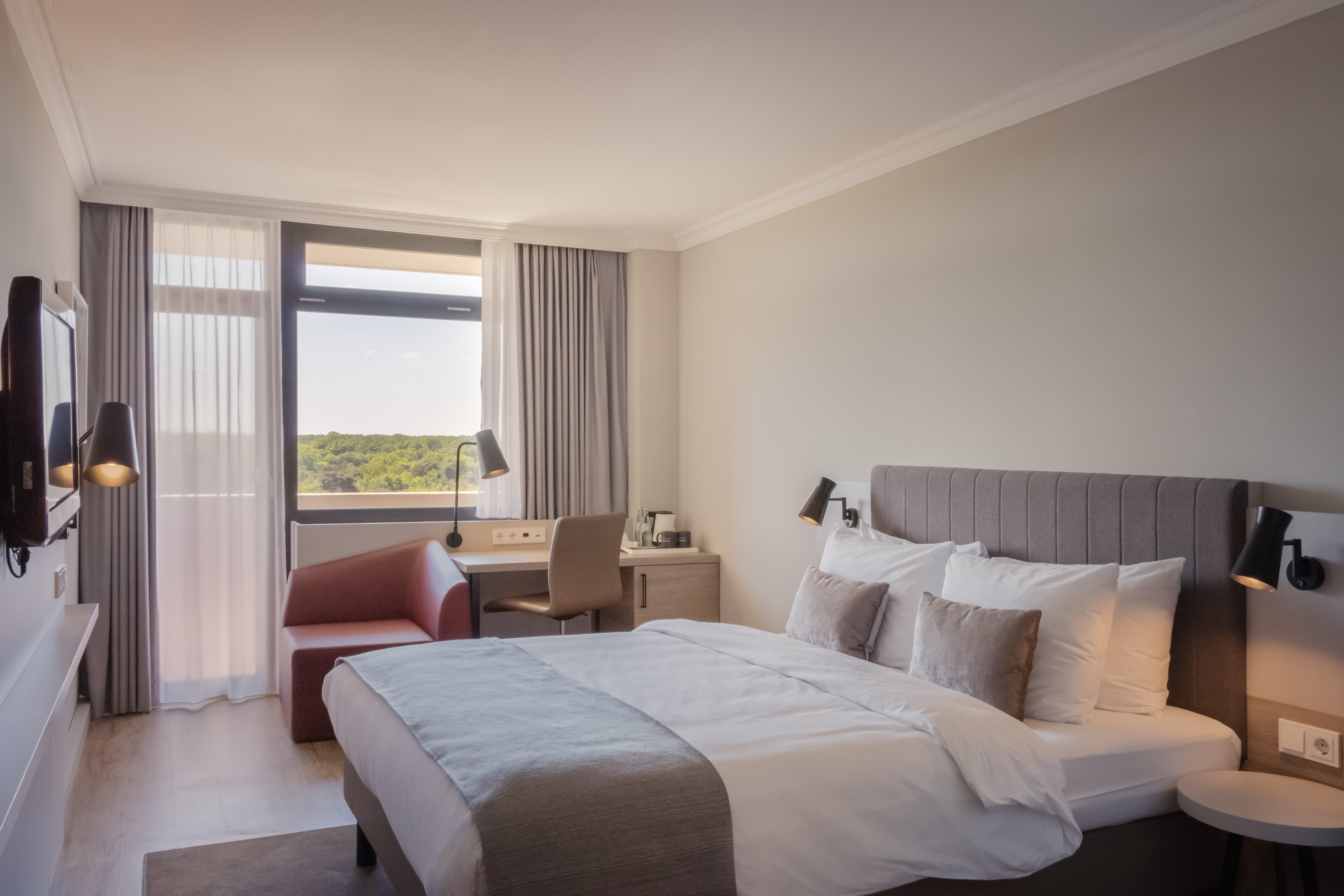 Double Queen Size Bed