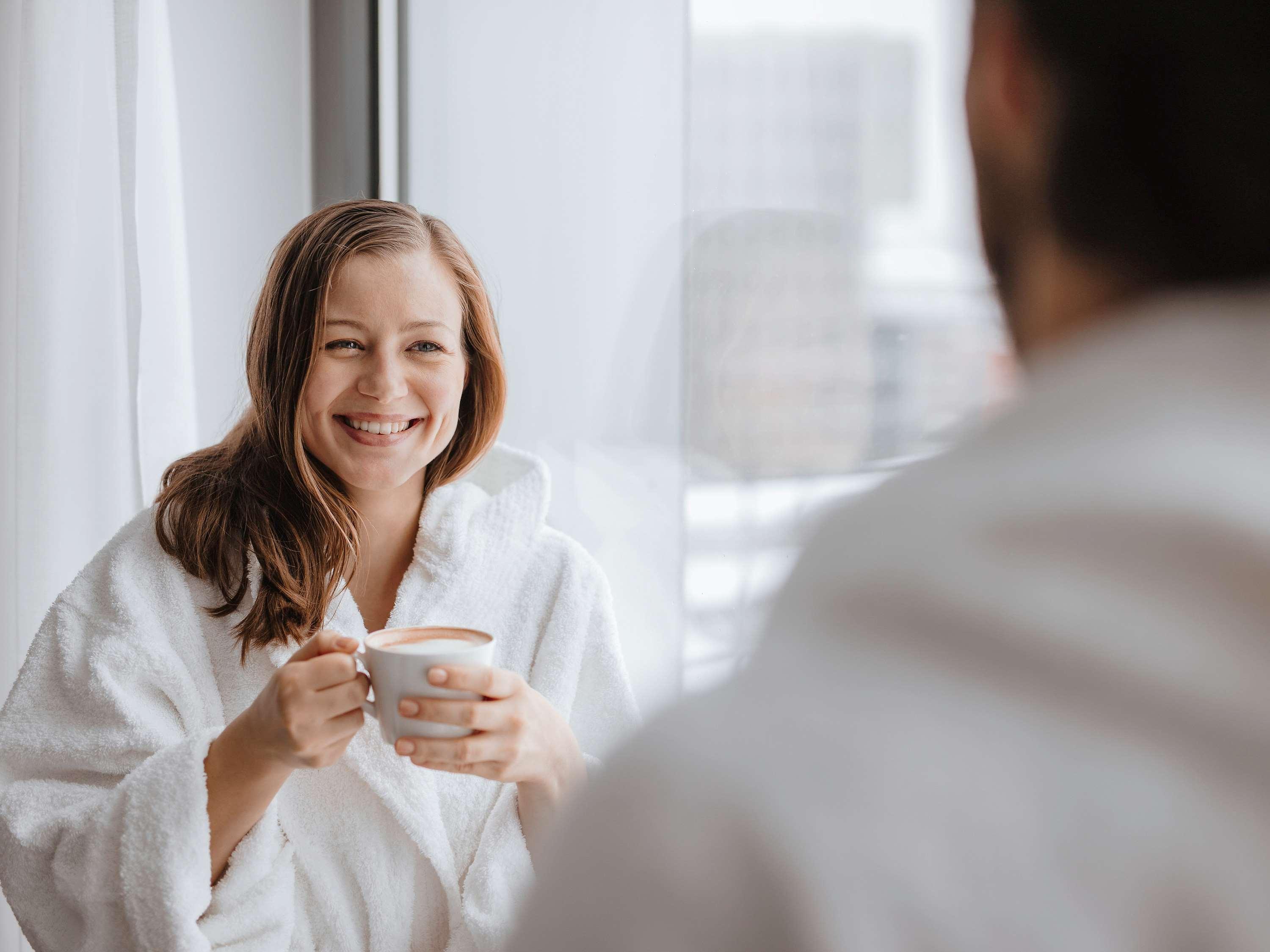 Family Room Queen Size Bed
