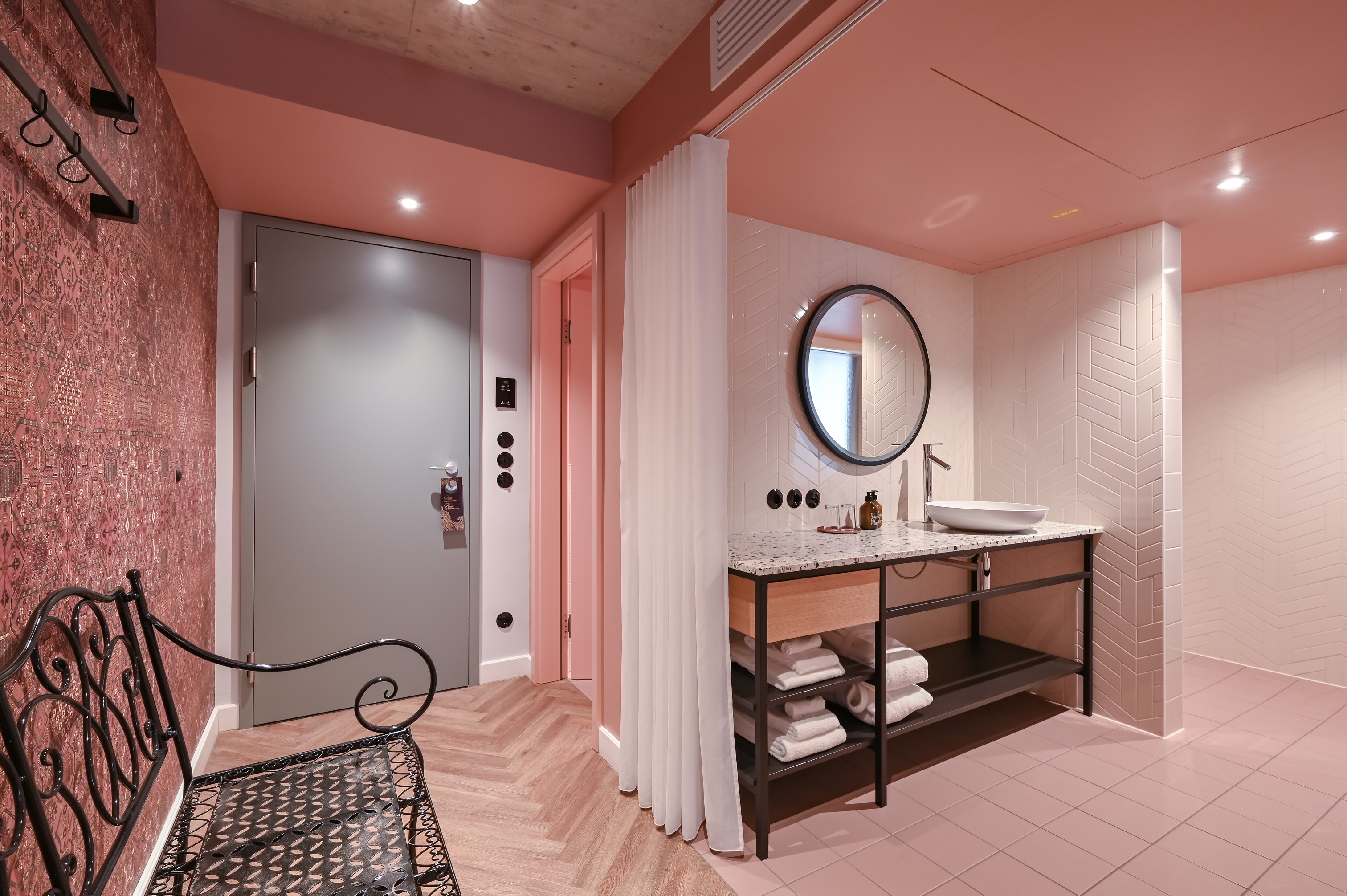 Double or Twin Deluxe