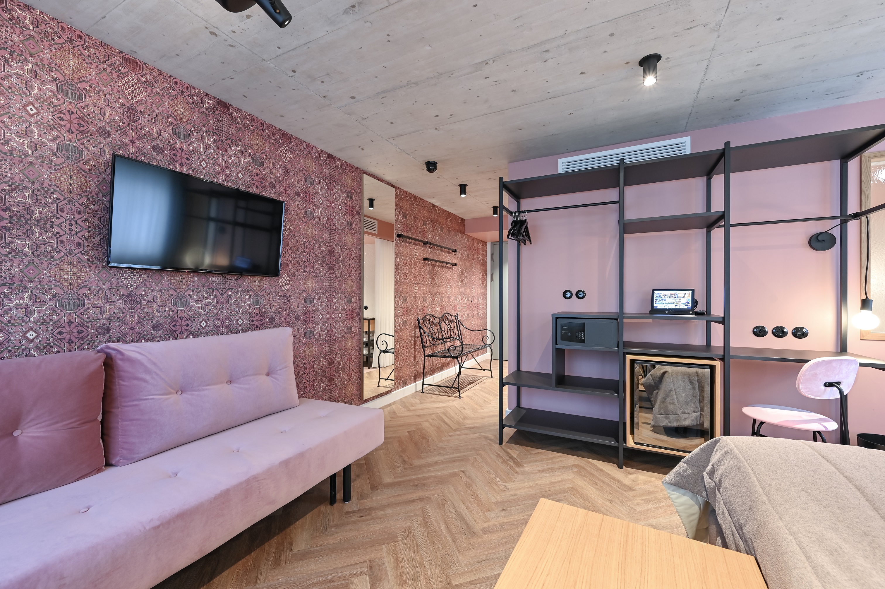 Double or Twin Deluxe