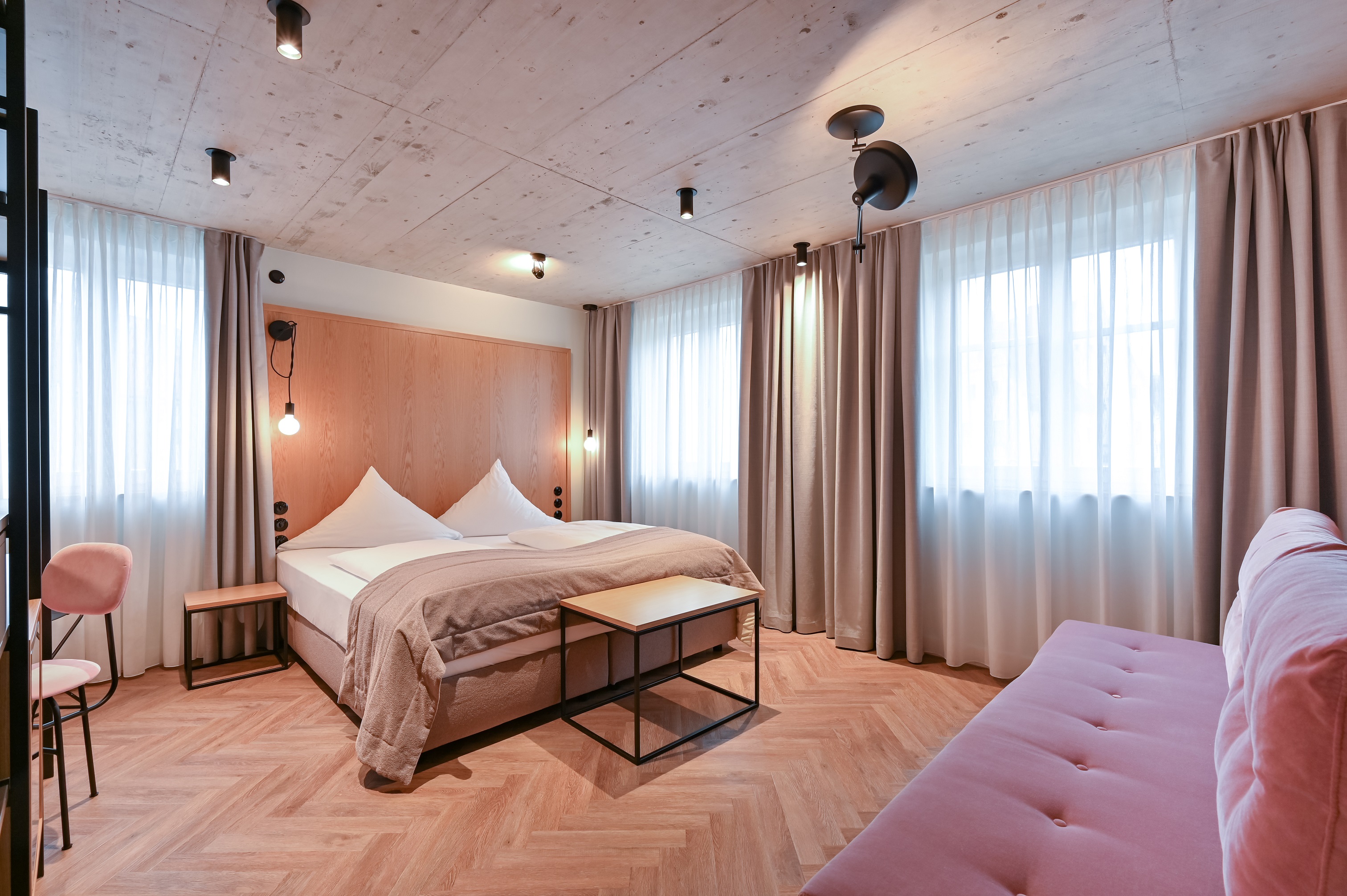 Double or Twin Deluxe