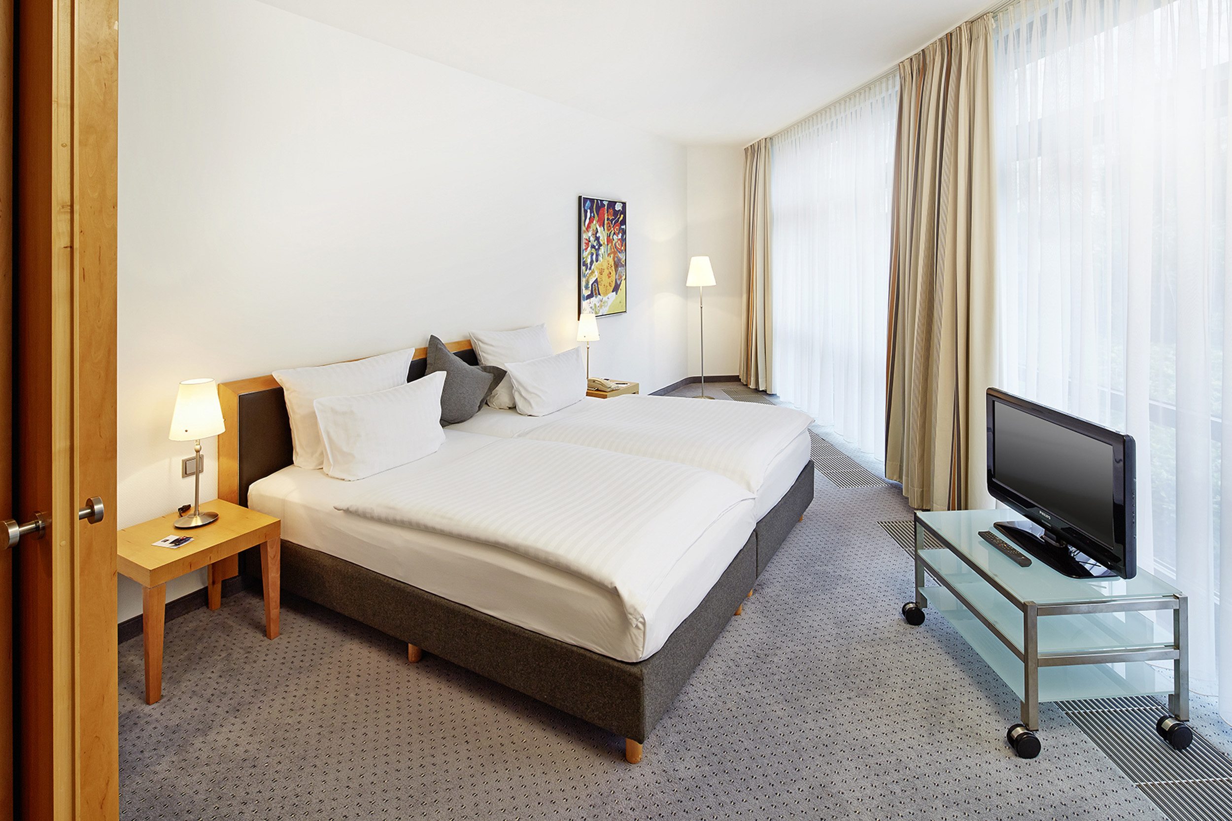 Double or Twin Standard