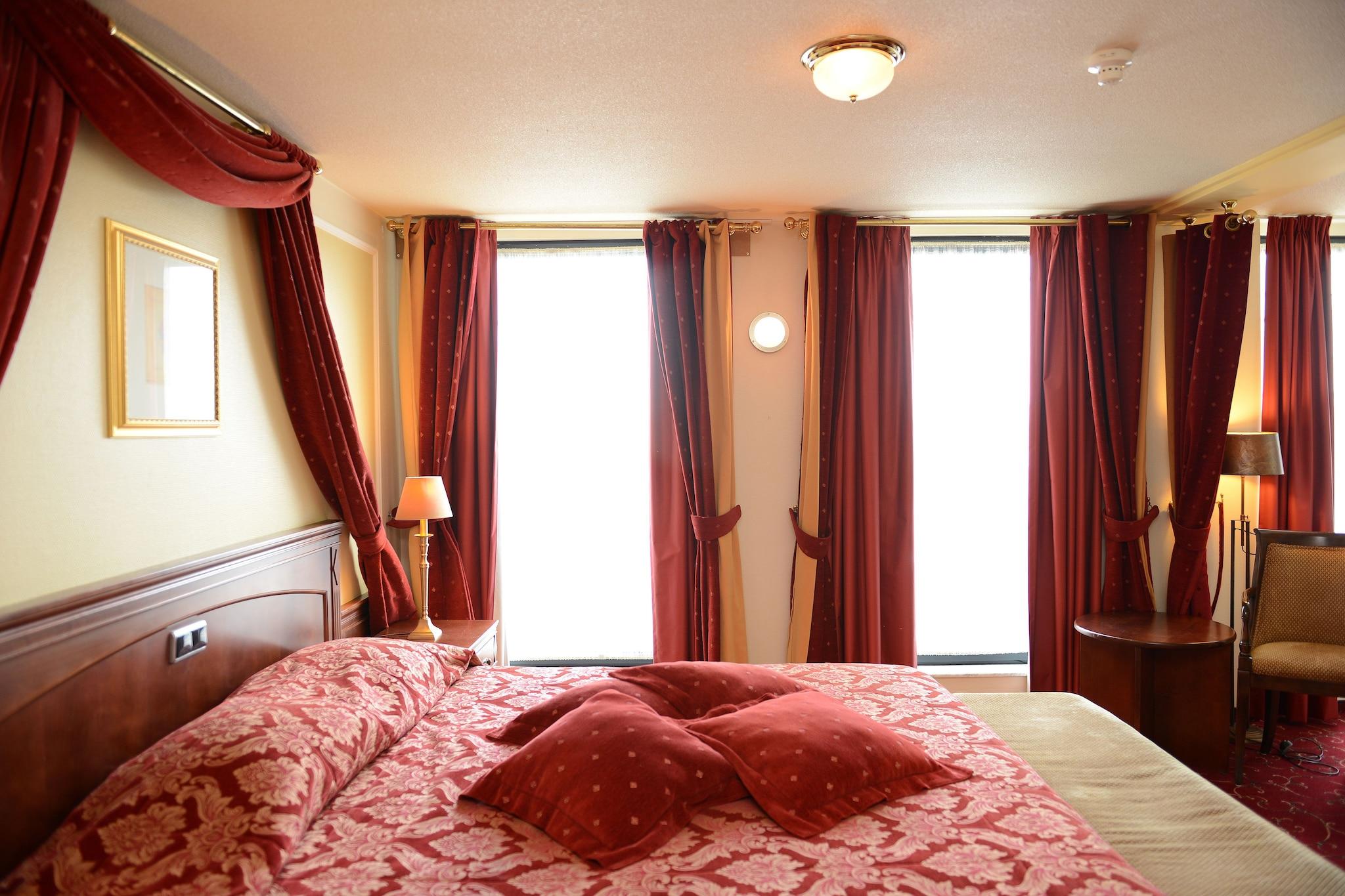 Junior Suite with Double Bed