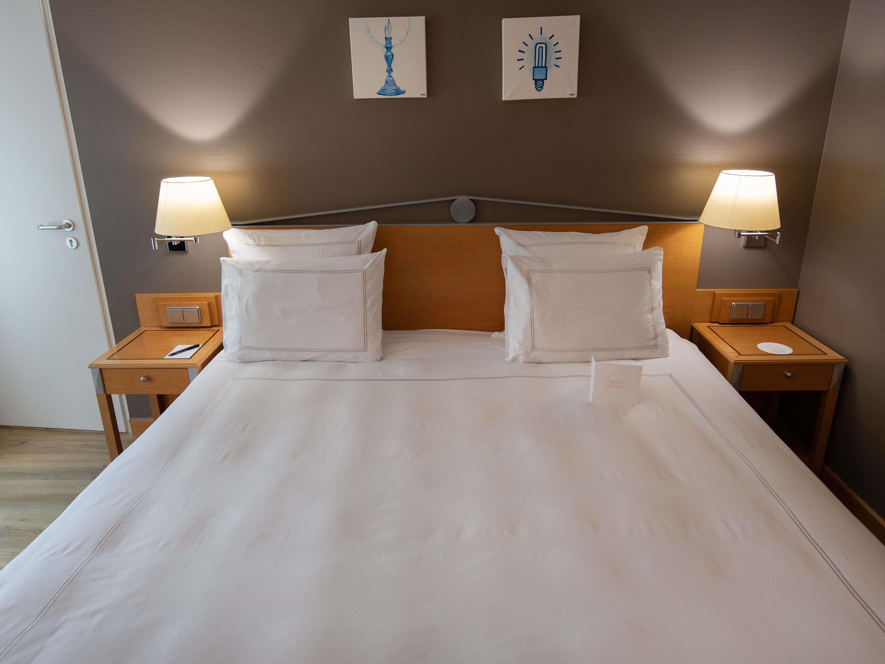 Double Classic King Bed