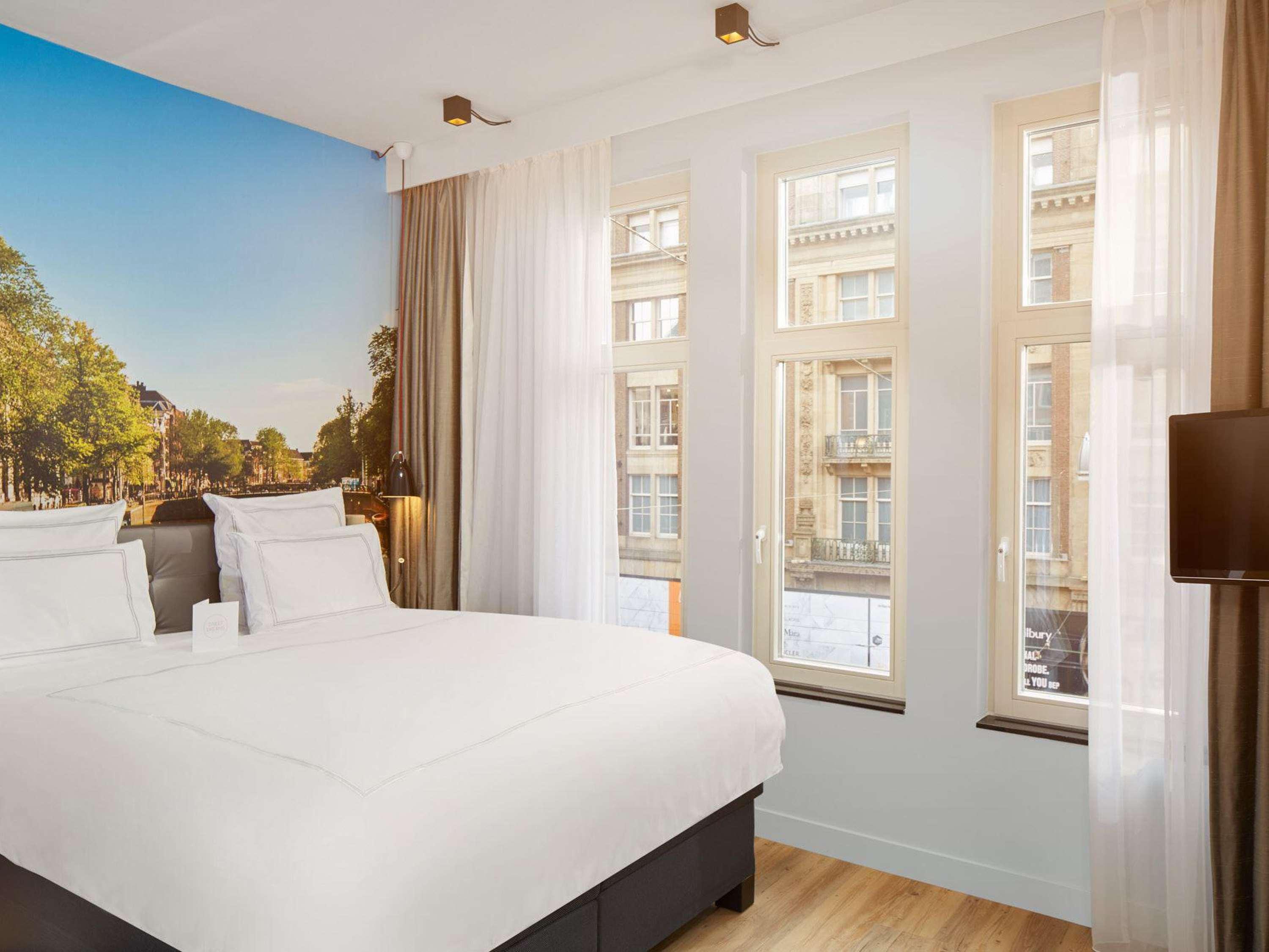 Junior Suite with Balcony