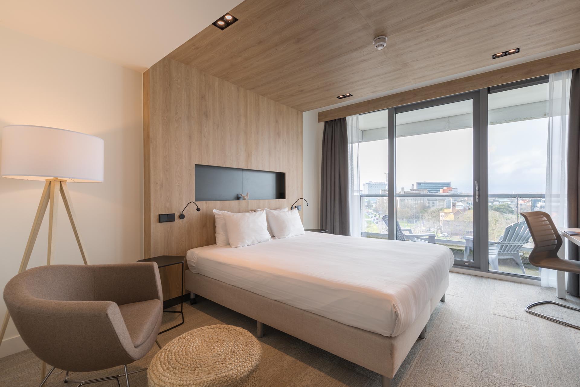 Double Superior King Bed