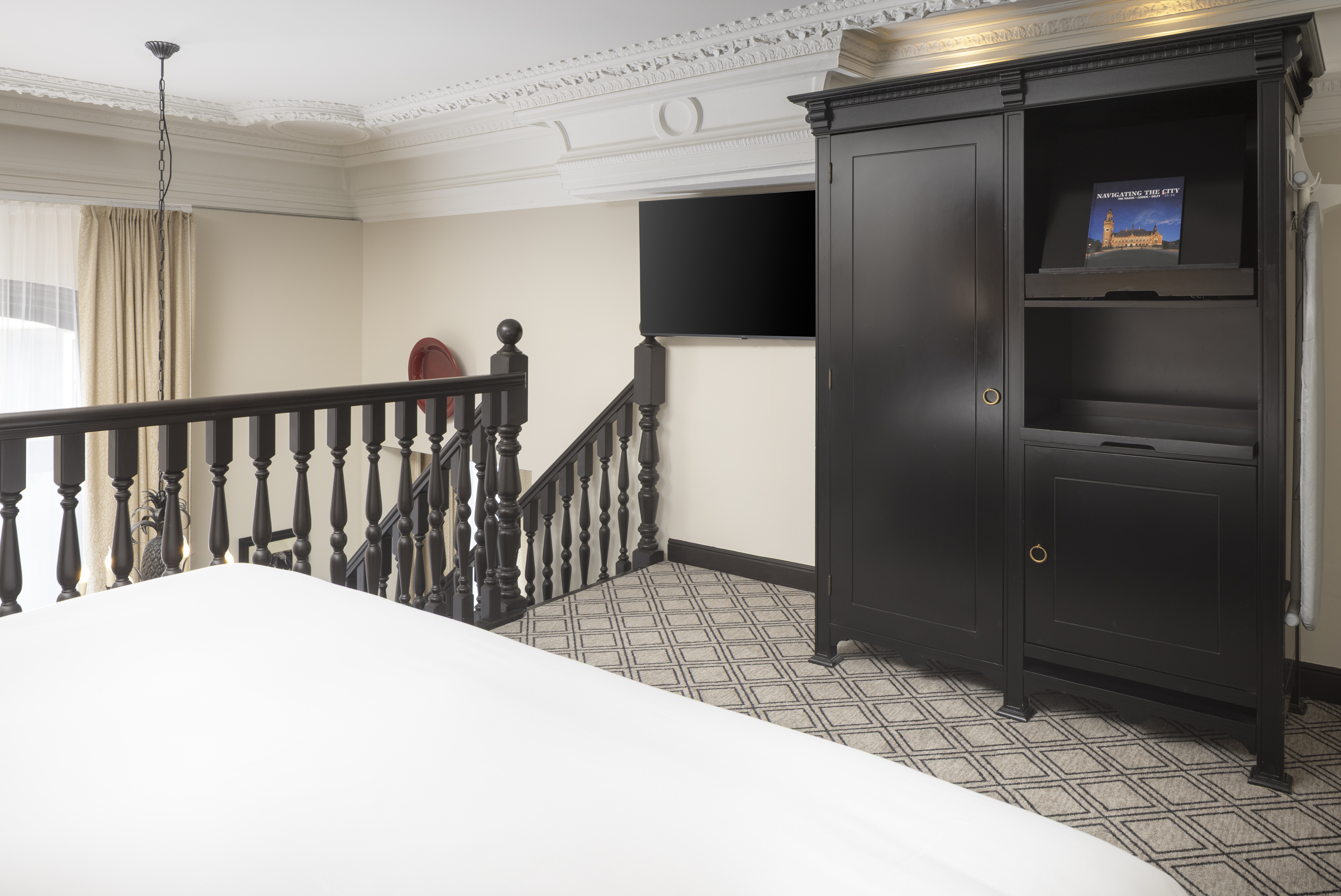 Double Deluxe King Bed