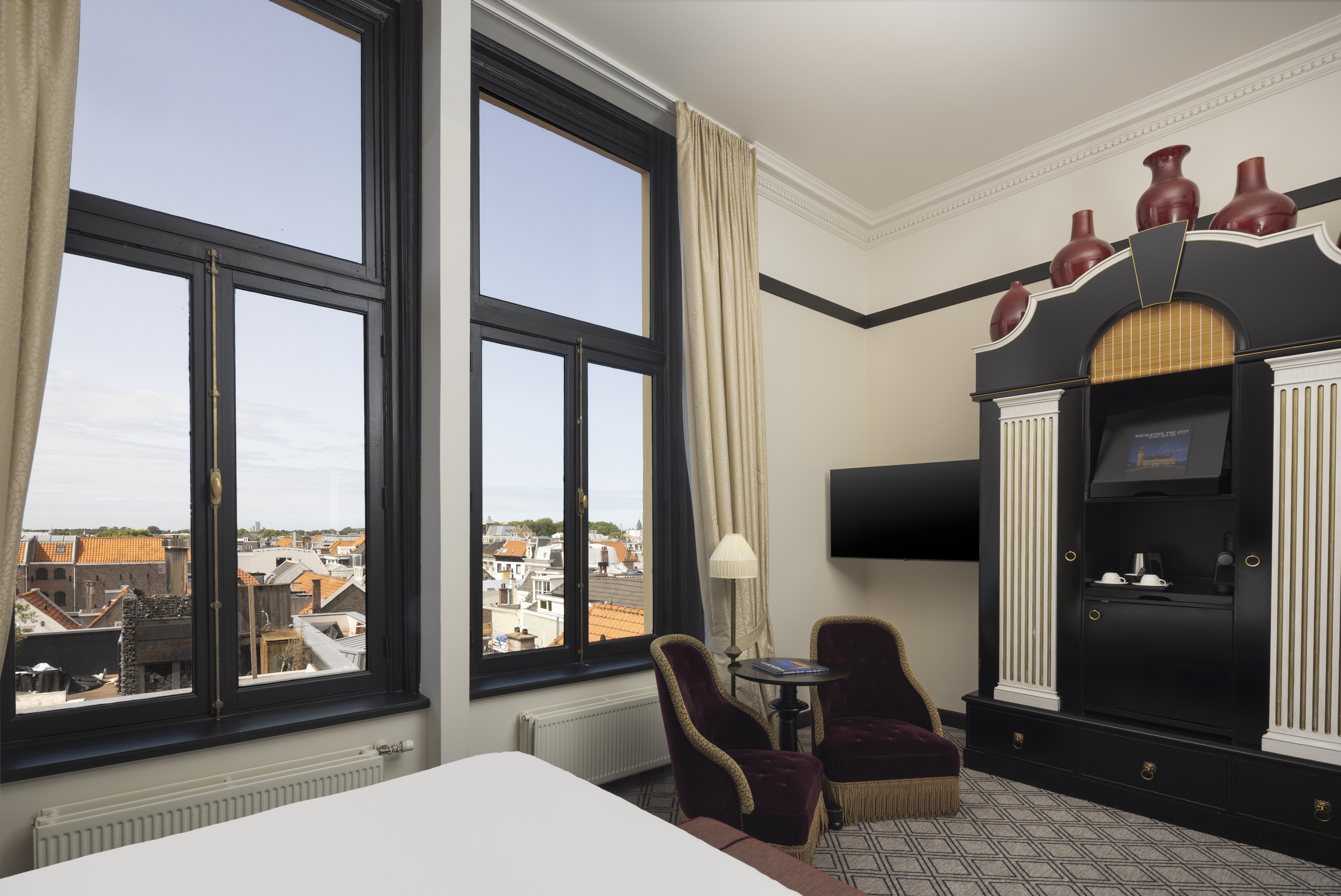 Double Deluxe King Bed