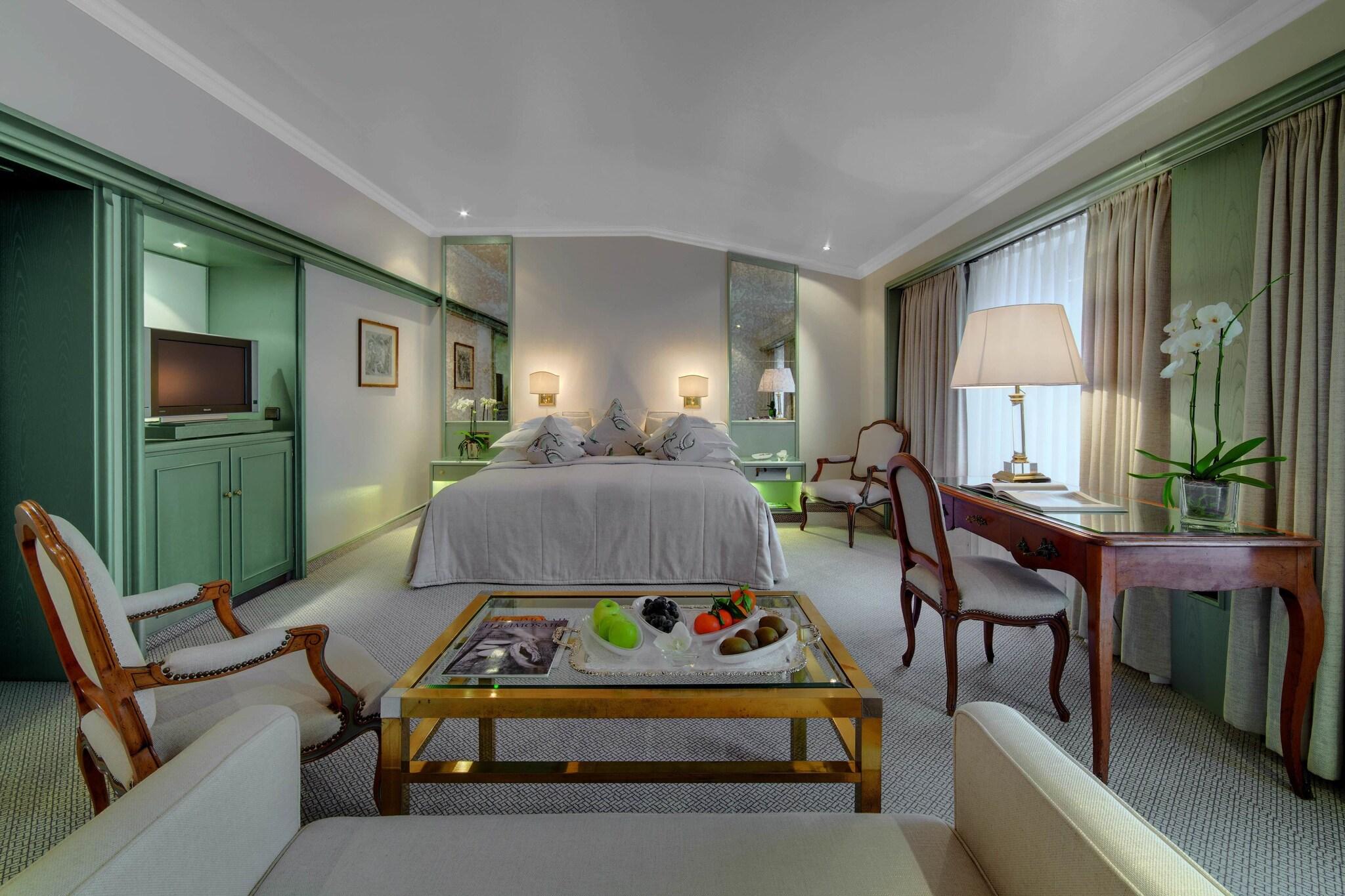 Junior Suite with Double Bed