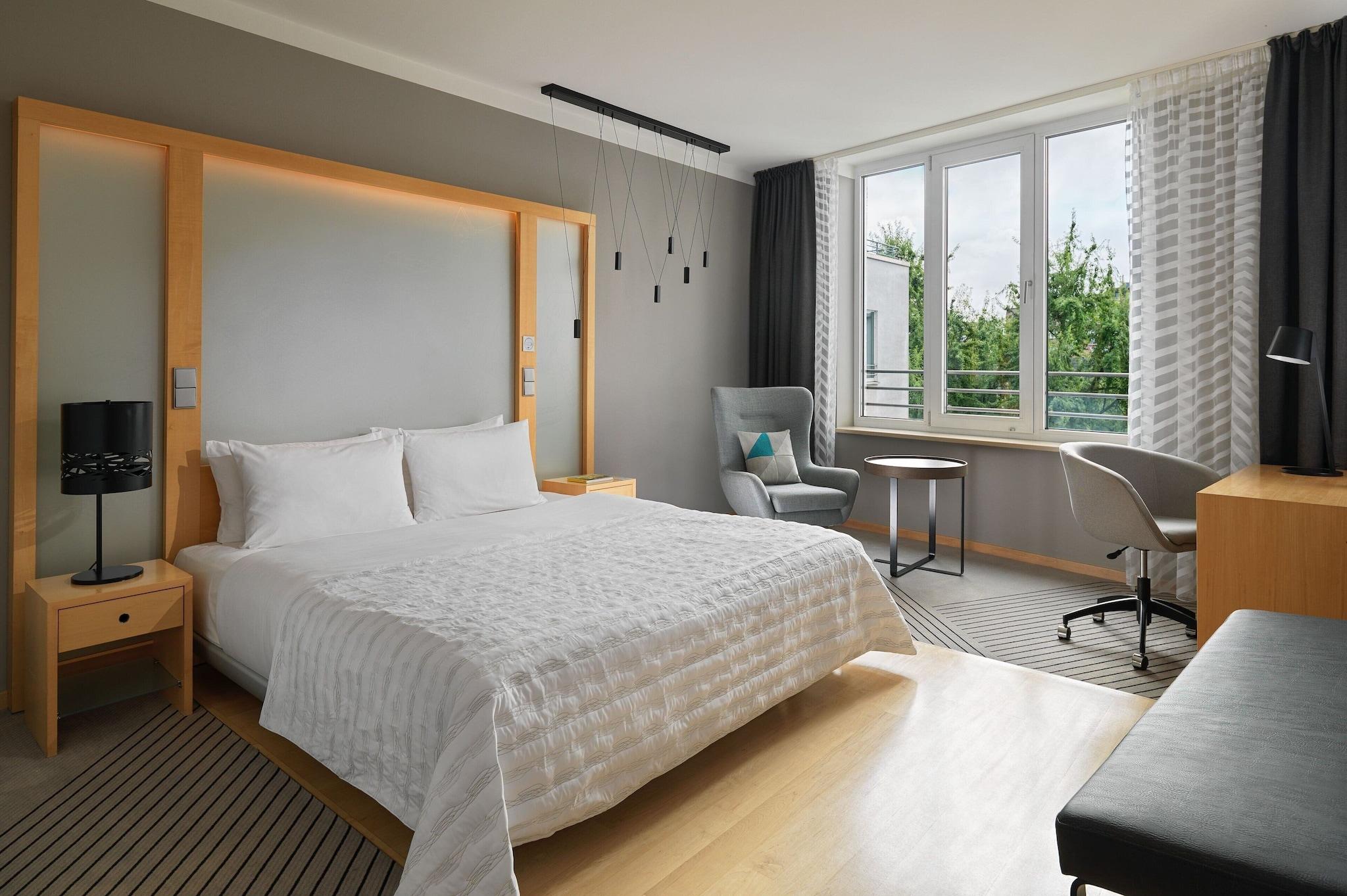 Double Superior King Bed