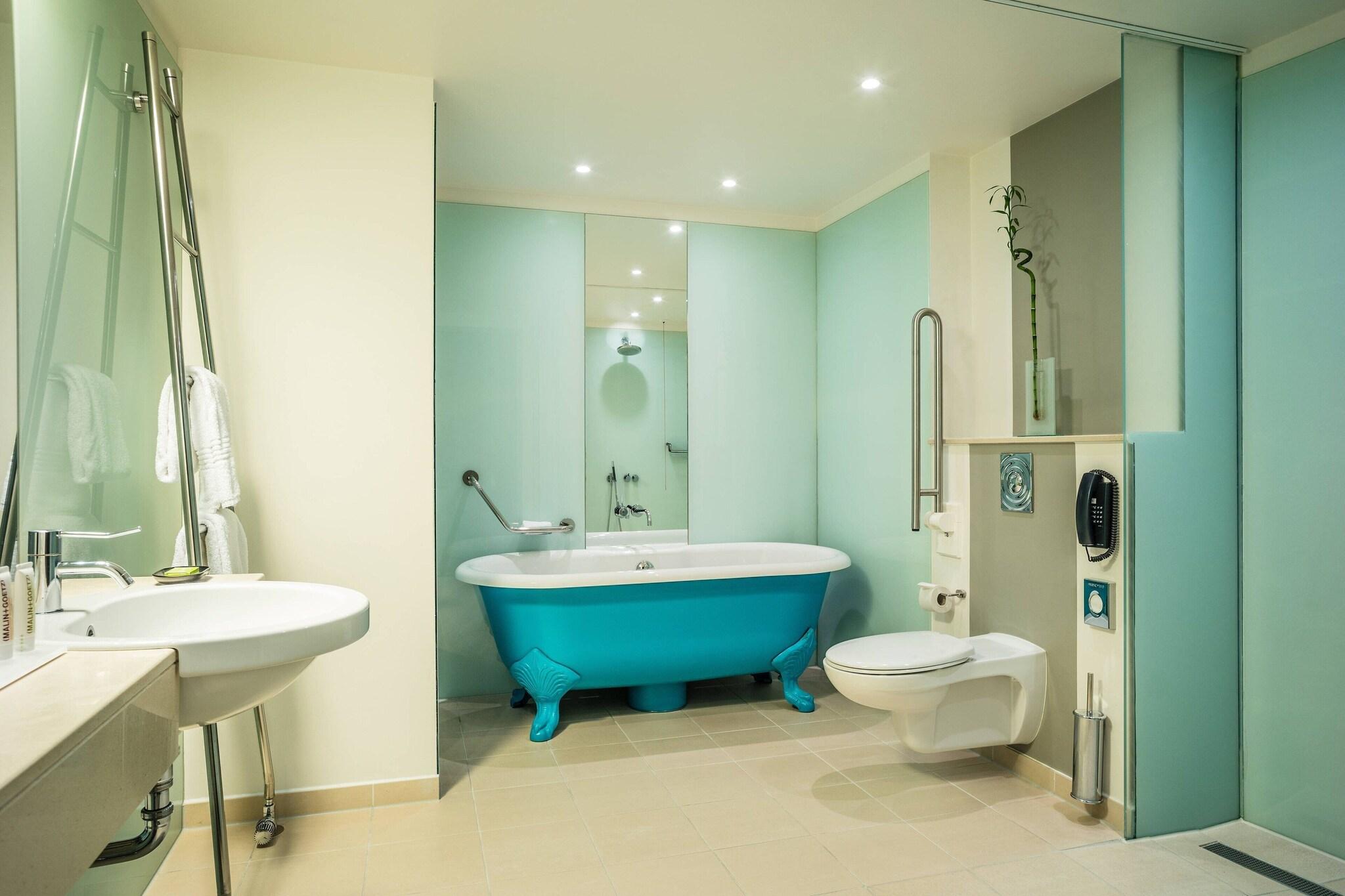 Double Superior City View