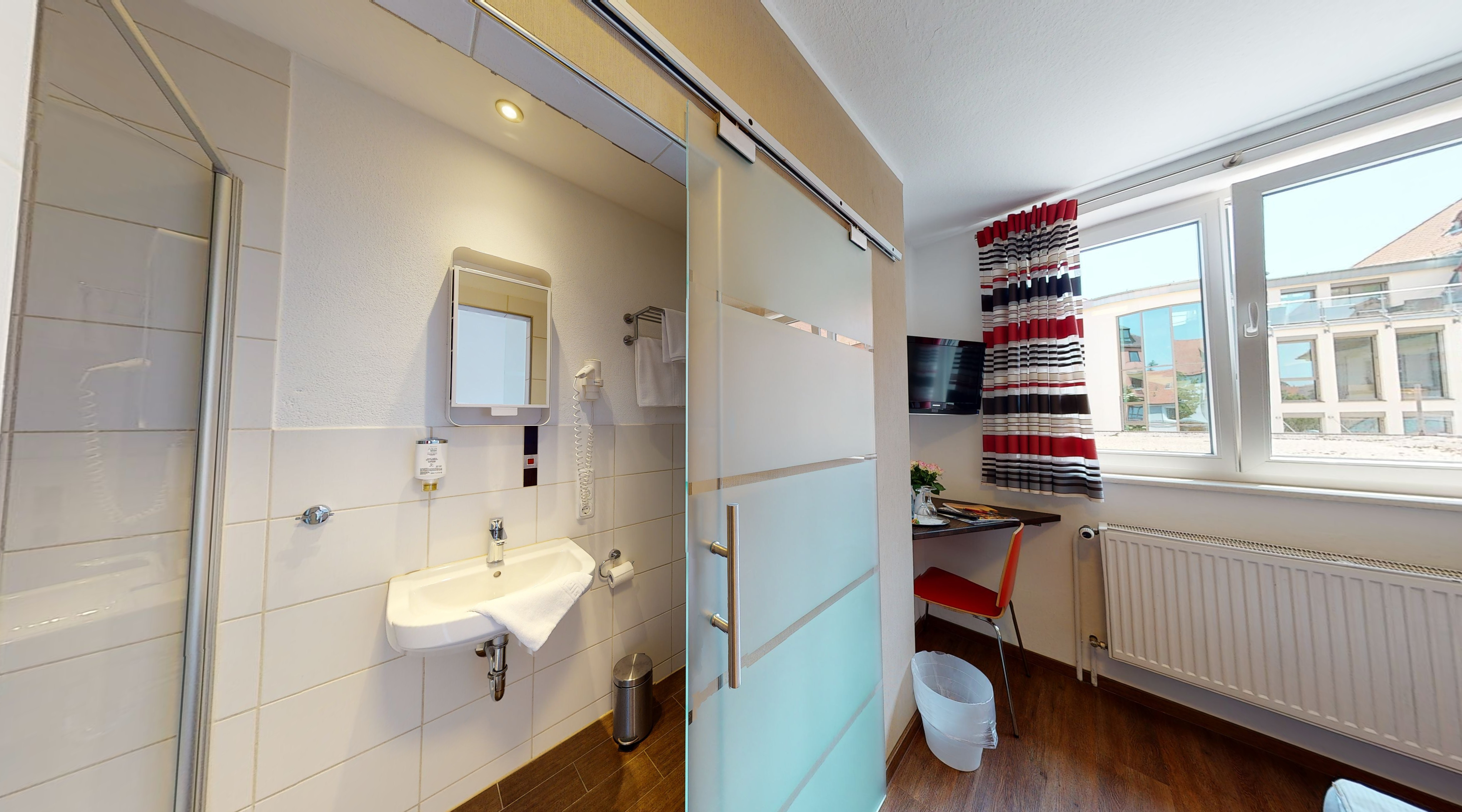 Double or Twin Standard