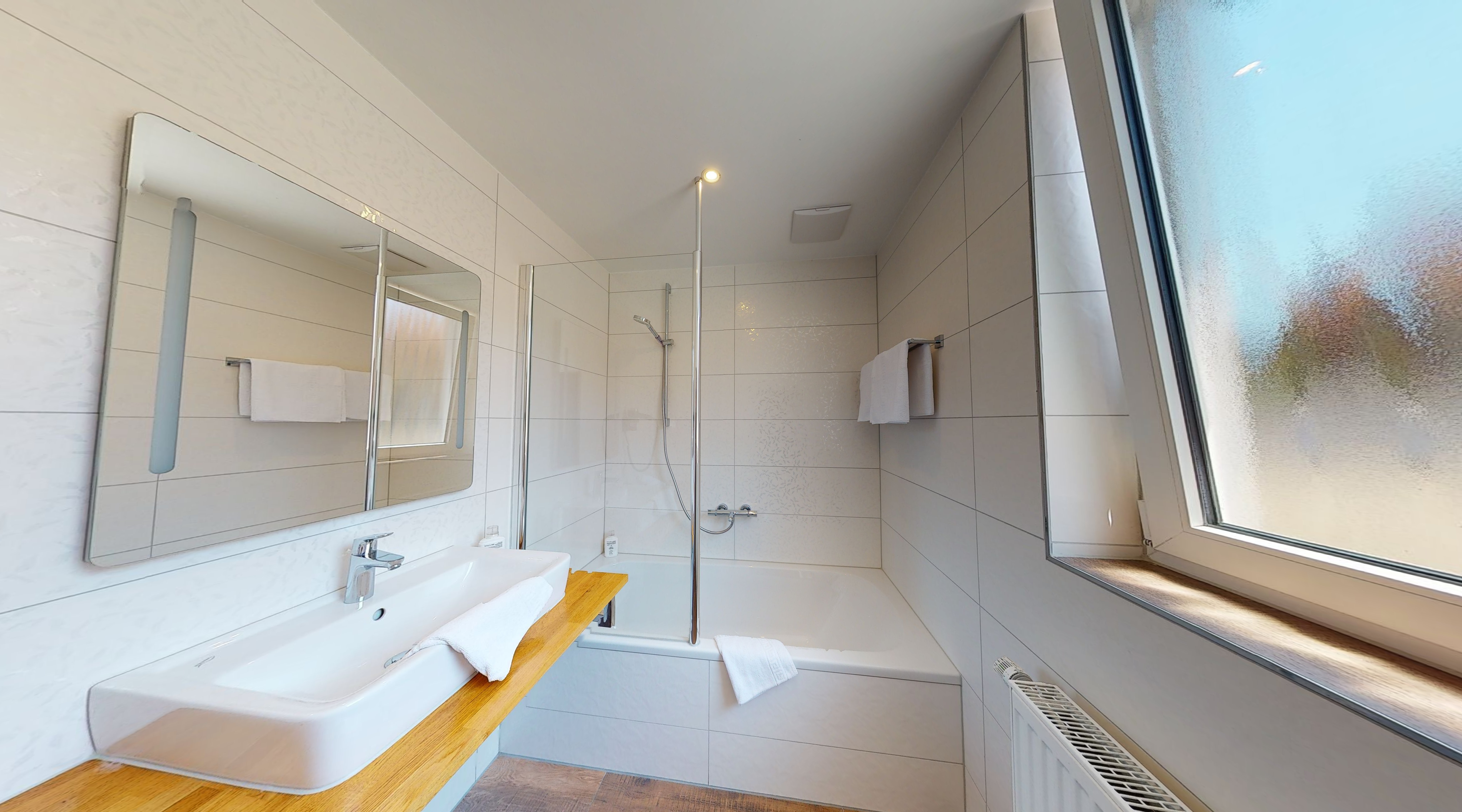 Double or Twin Standard