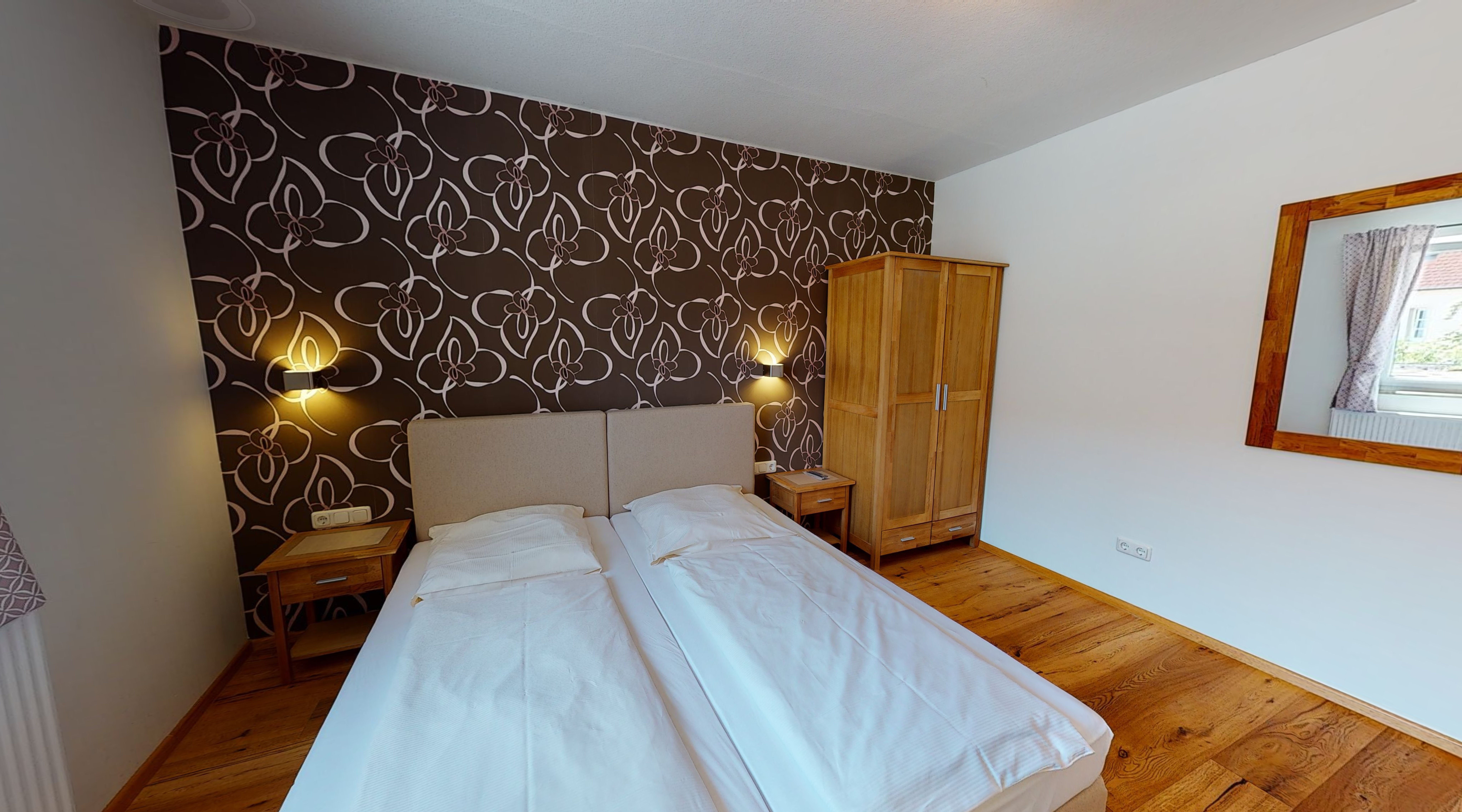 Double or Twin Standard